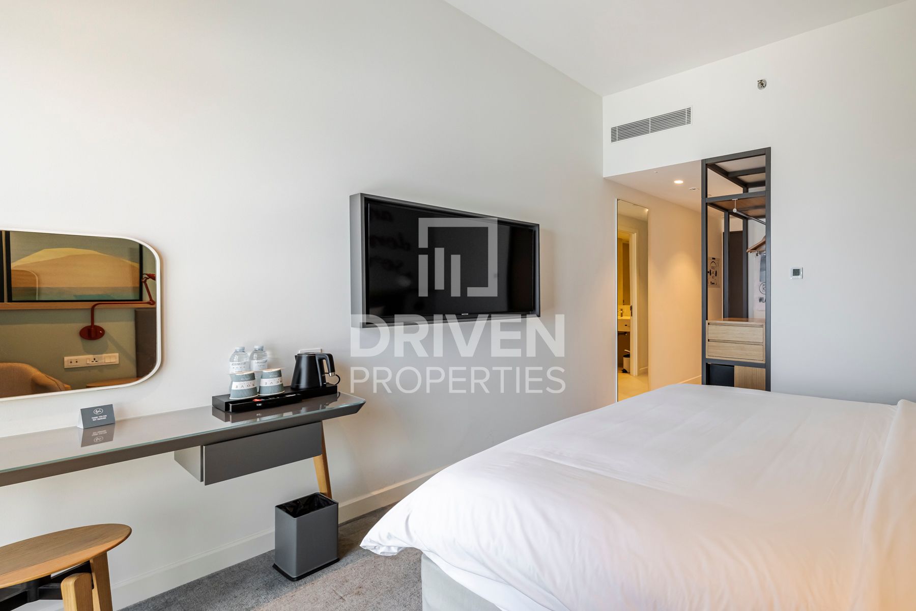 Serviced Apartment Best Location Burj View