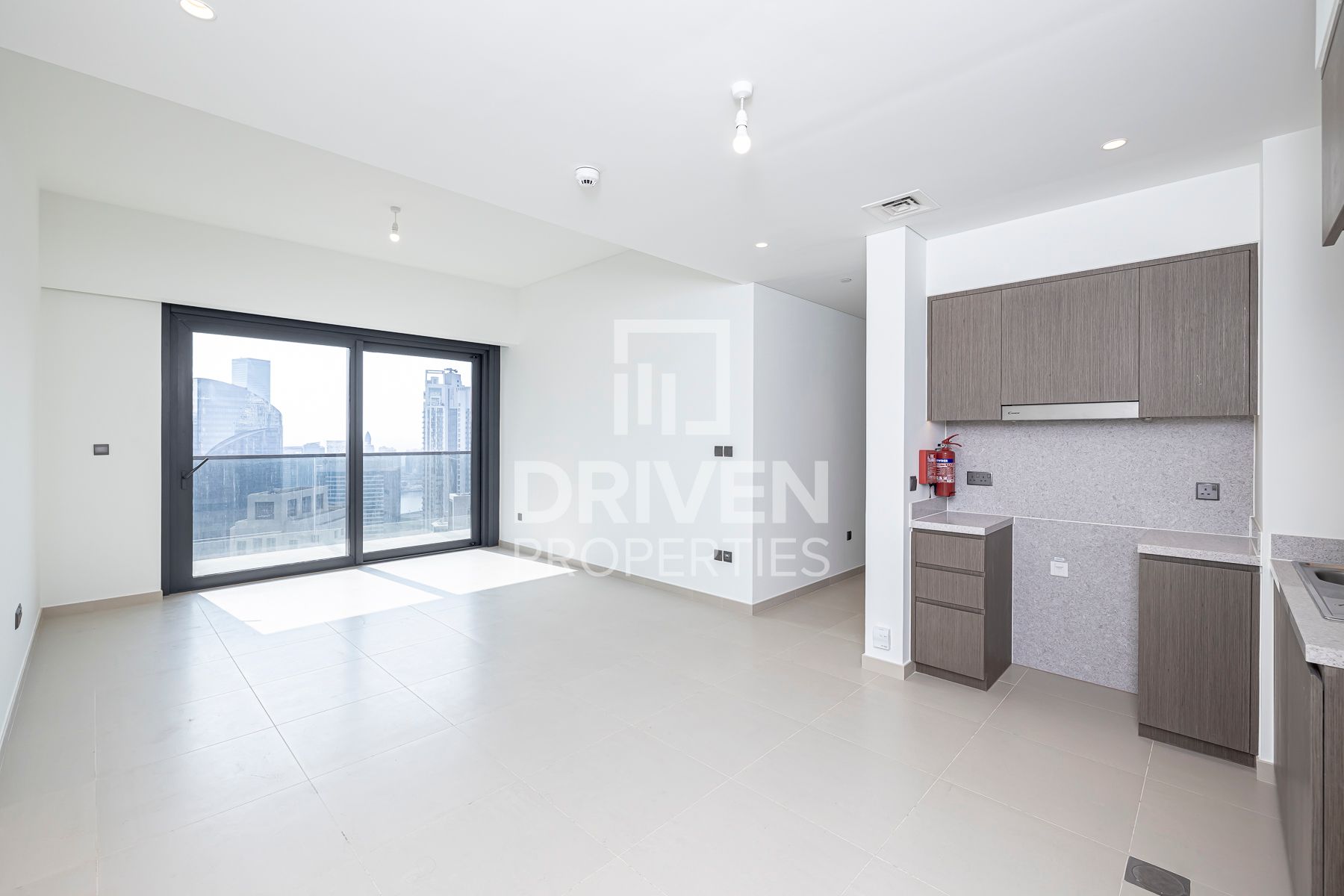 Brand New High Floor with Skyline View