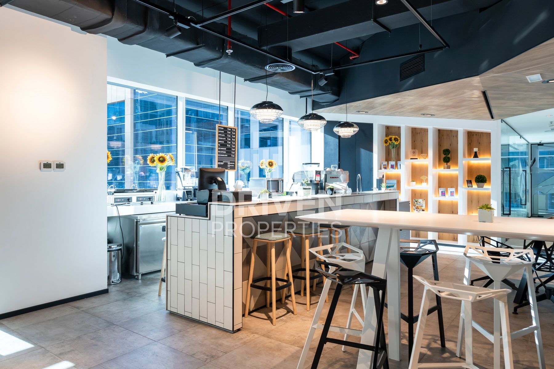 Stylish and Unique Office Well Managed