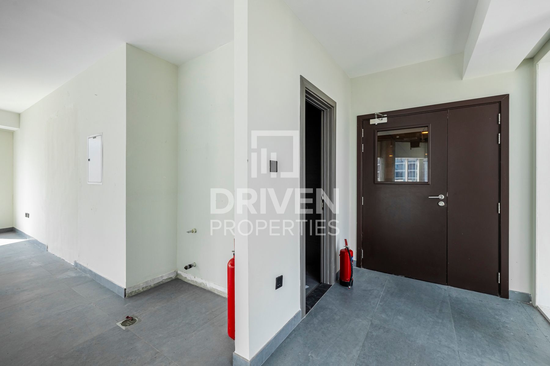 Fully Fitted Office Space Road View Vacant