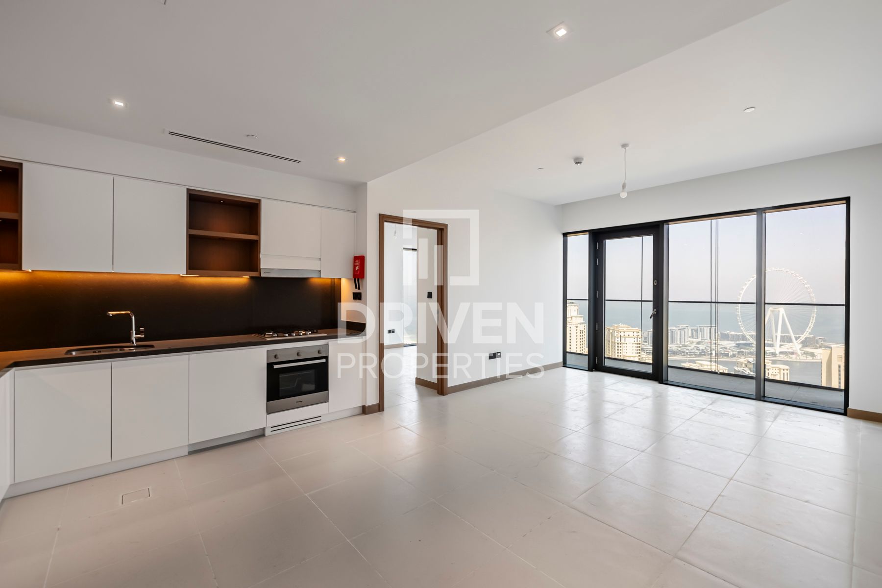 High Floor Sea View Ready to Move In