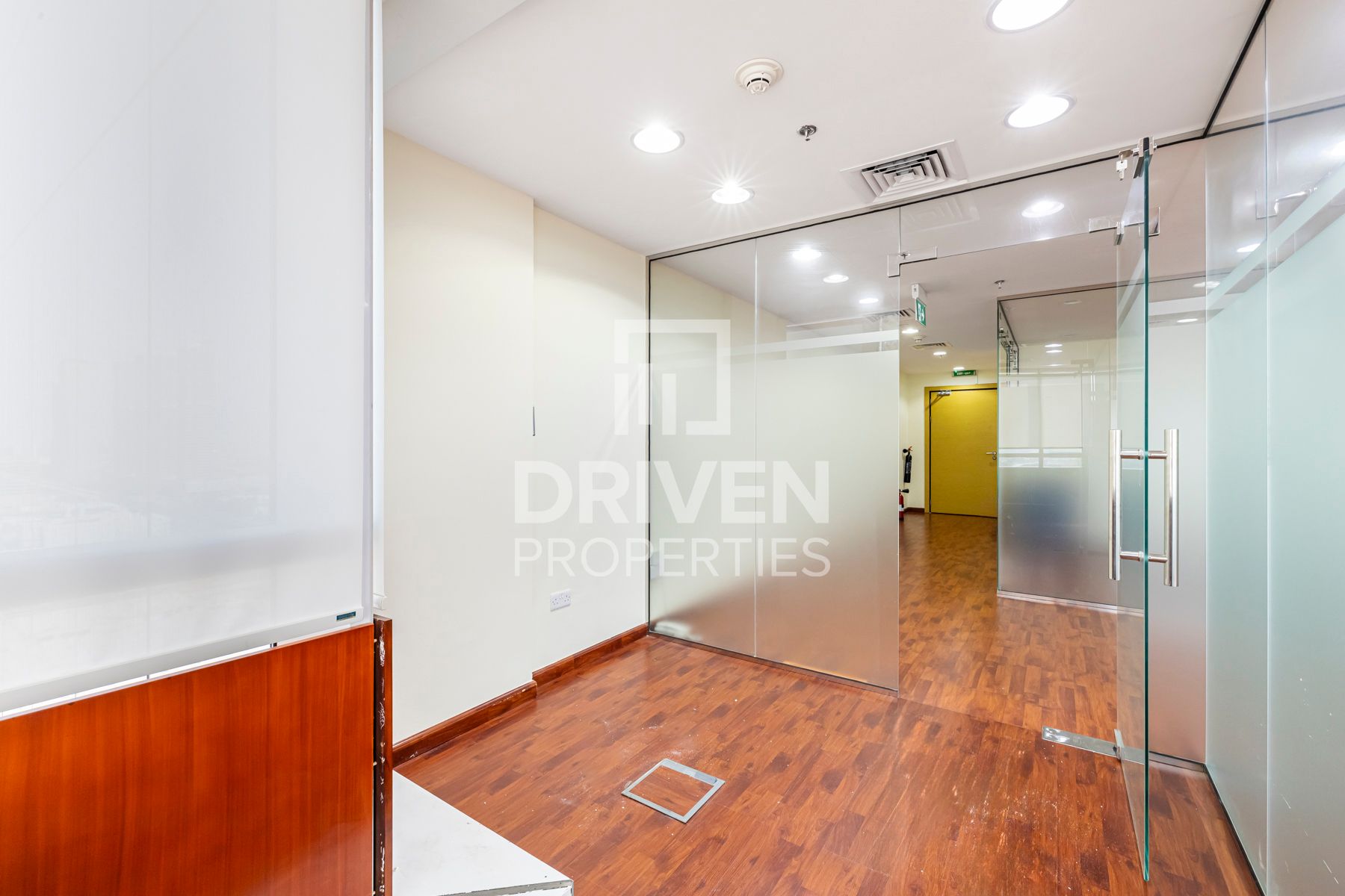 Spacious Bright Fitted Office Community View