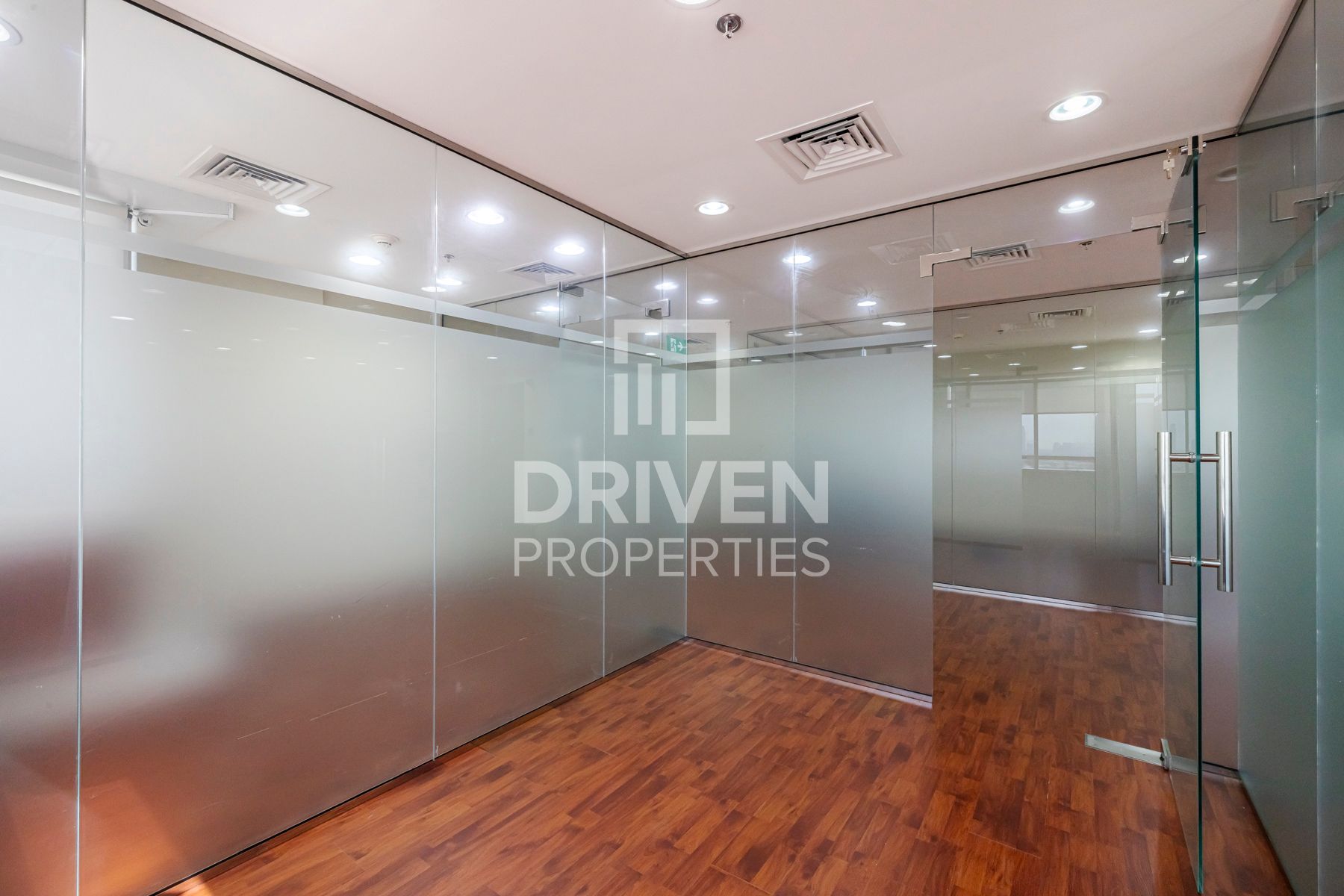 Spacious Bright Fitted Office Community View