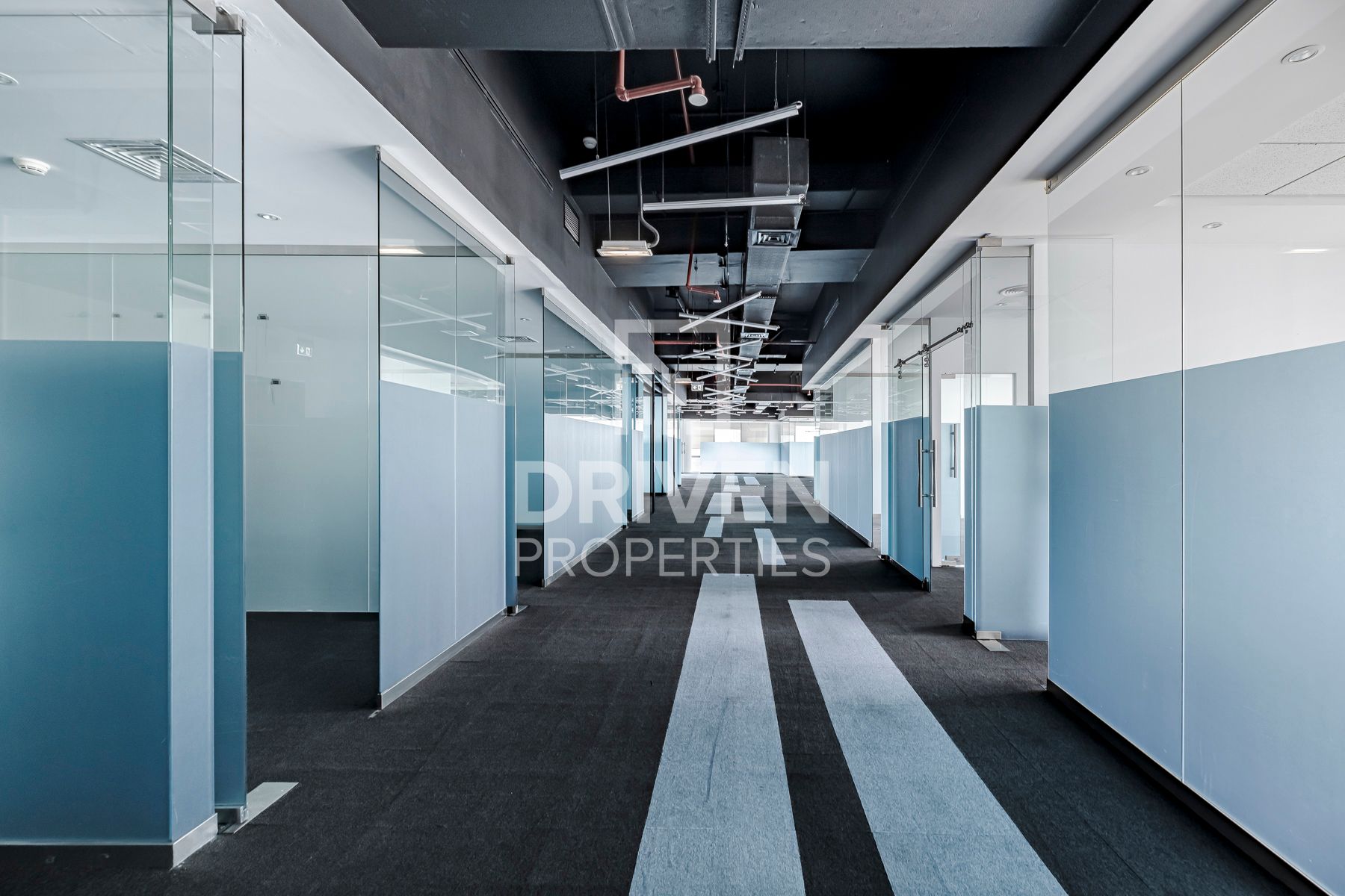 Fully Fitted Office High Floor with Canal View