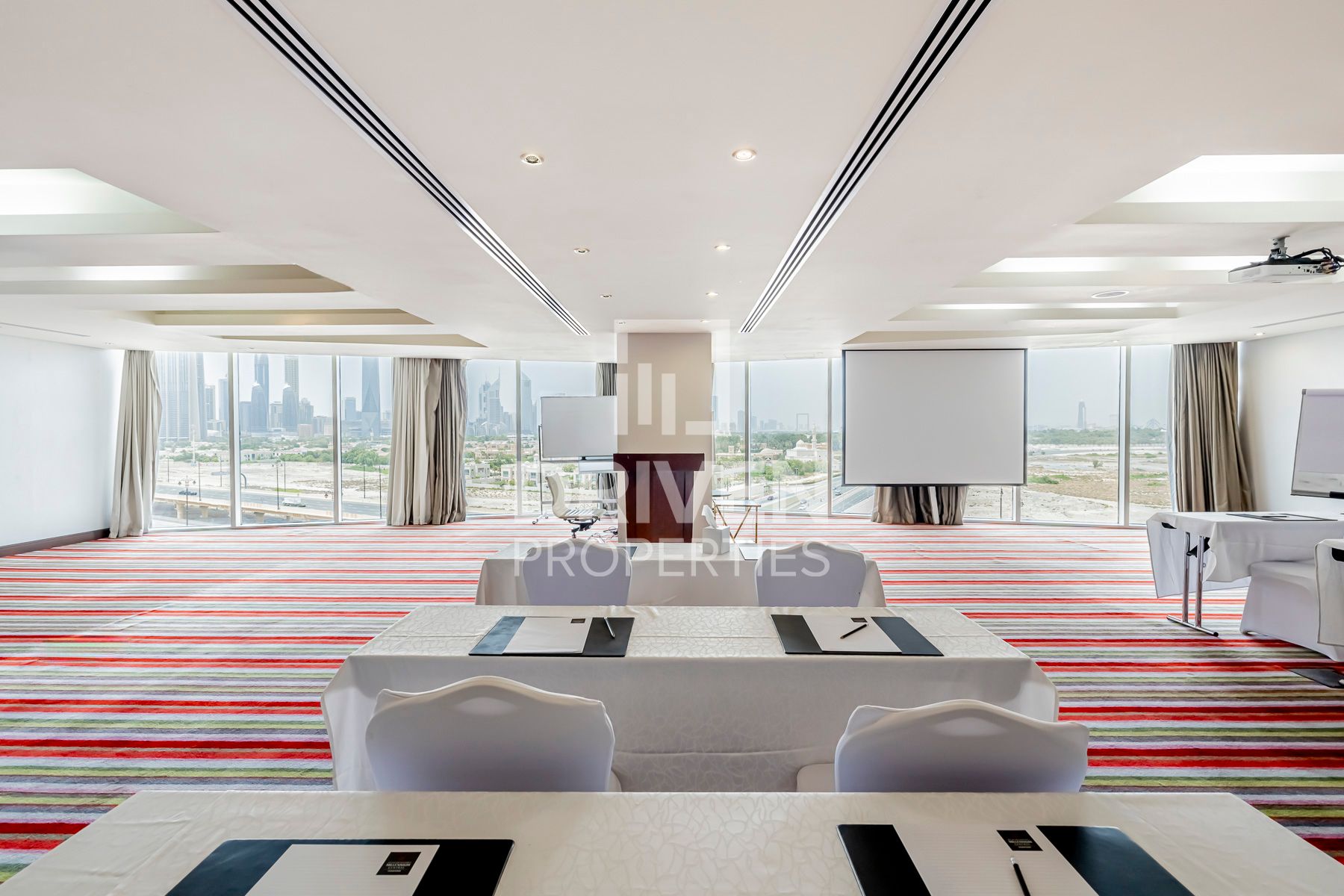 Cozy and Fitted Office Space Well Maintained