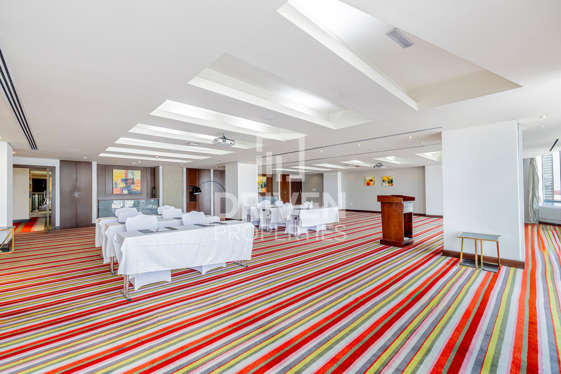 Cozy and Fitted Office Space Well Maintained