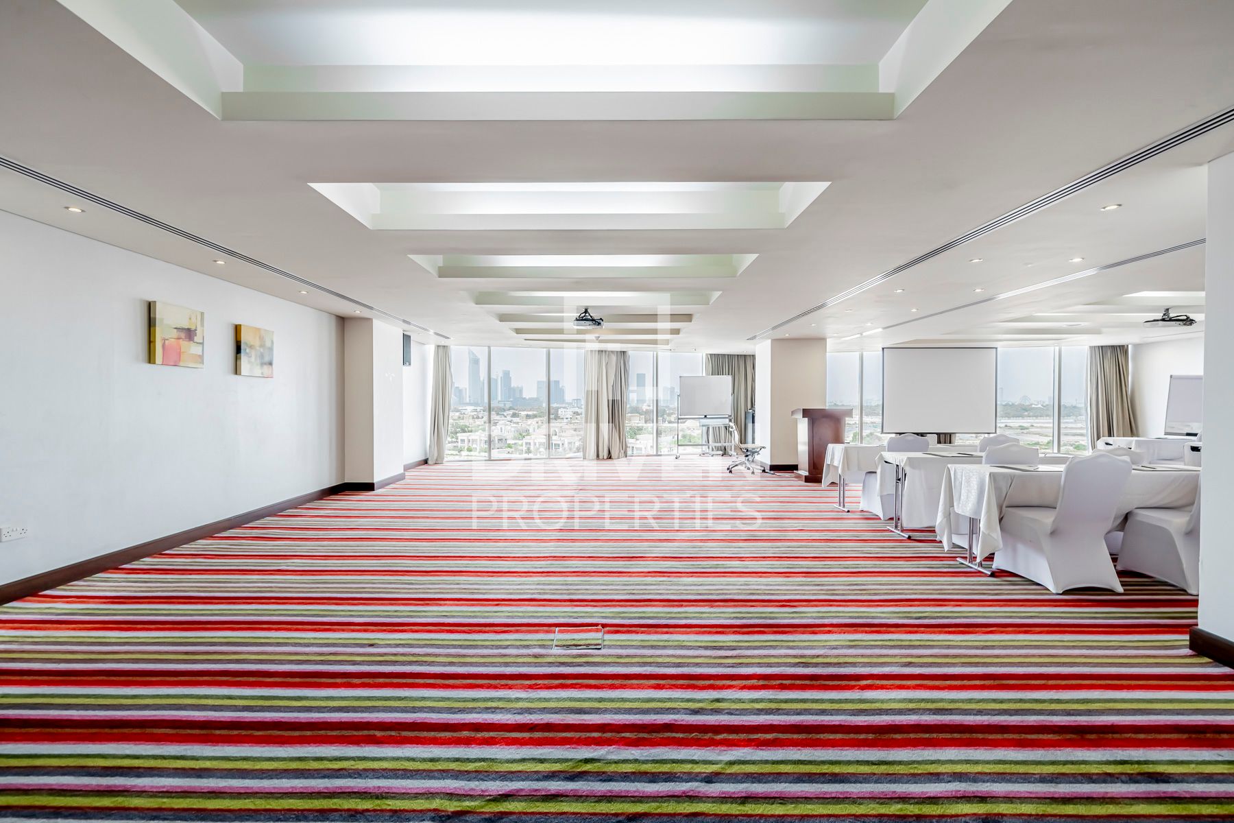 Cozy and Fitted Office Space Well Maintained