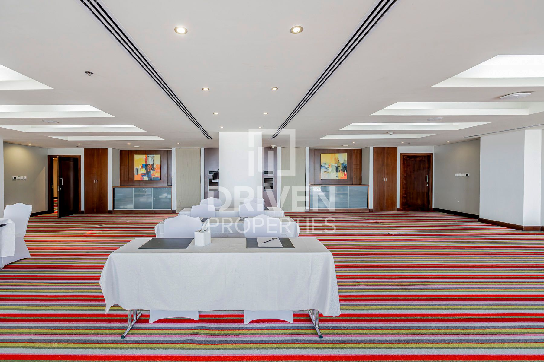 Cozy and Fitted Office Space Well Maintained