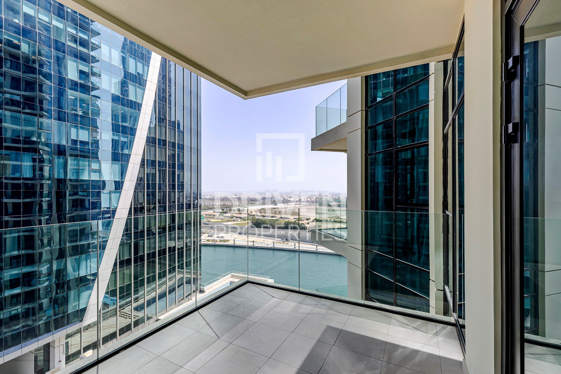 2 Years Payment Plan High Floor Vacant