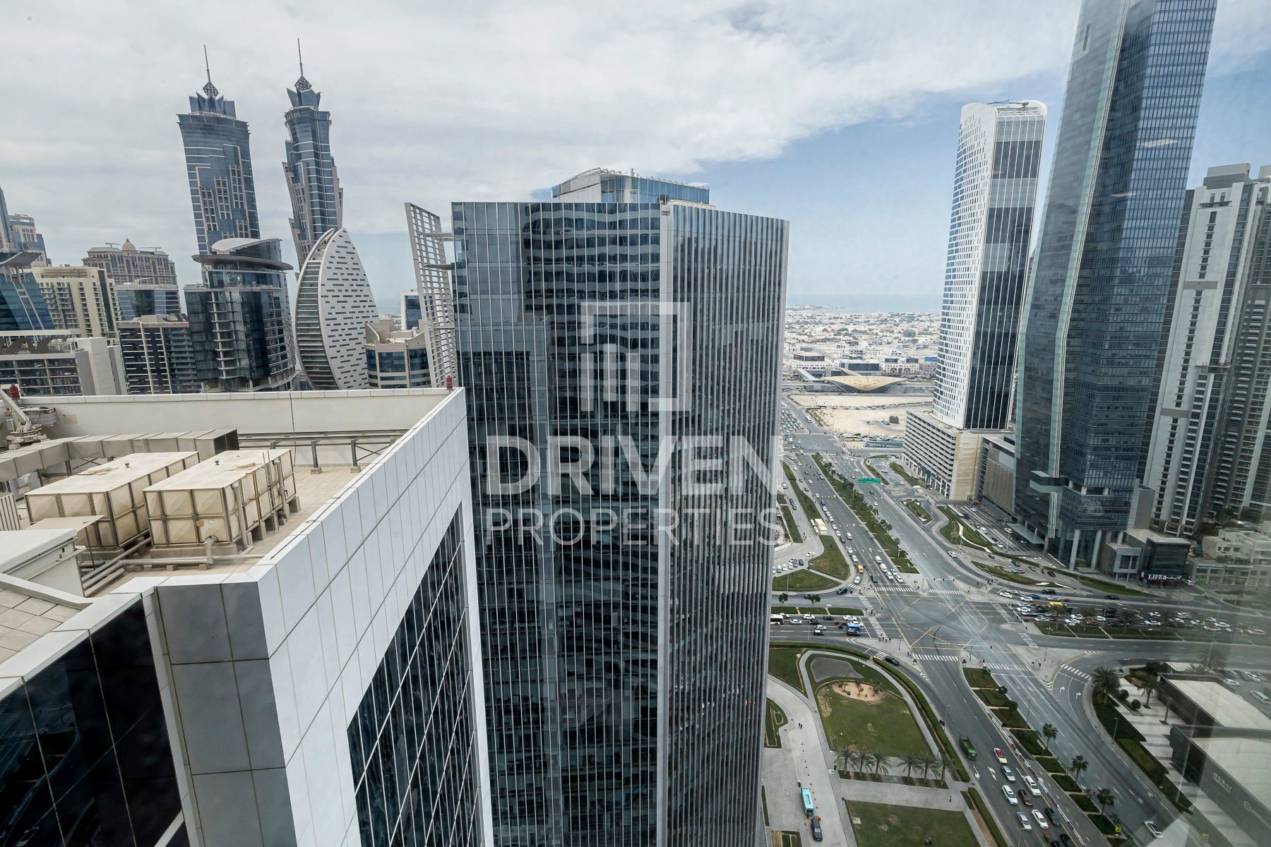 Vacant and Fully Furnished Amazing Sea View