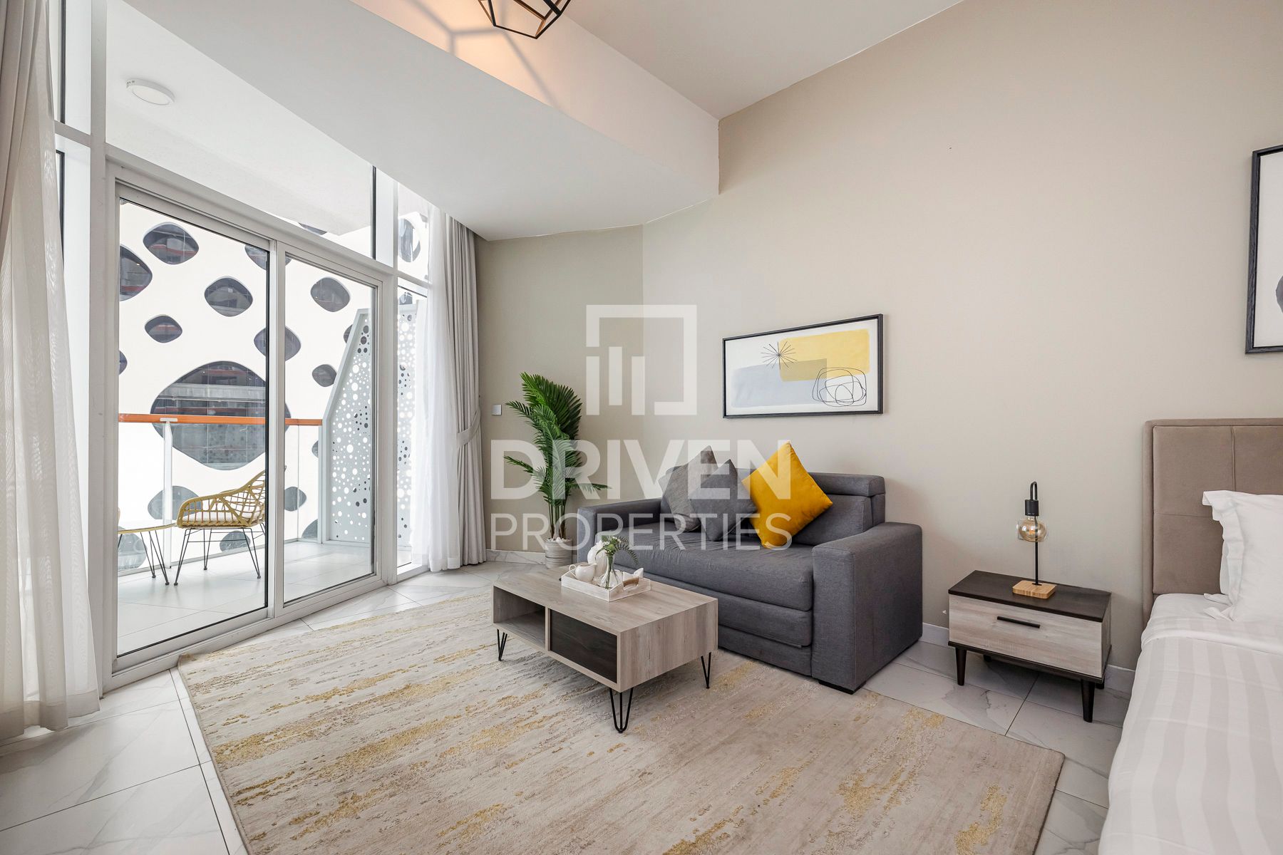 Huge Layout Canal View Furnished Apartment