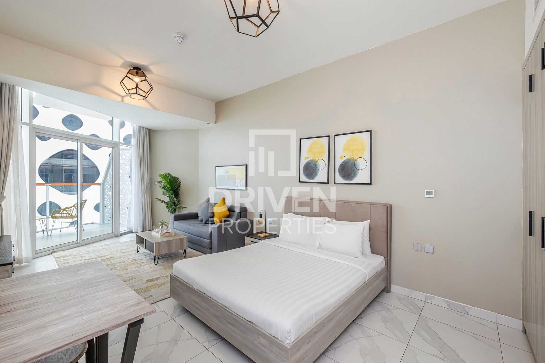 Huge Layout Canal View Furnished Apartment