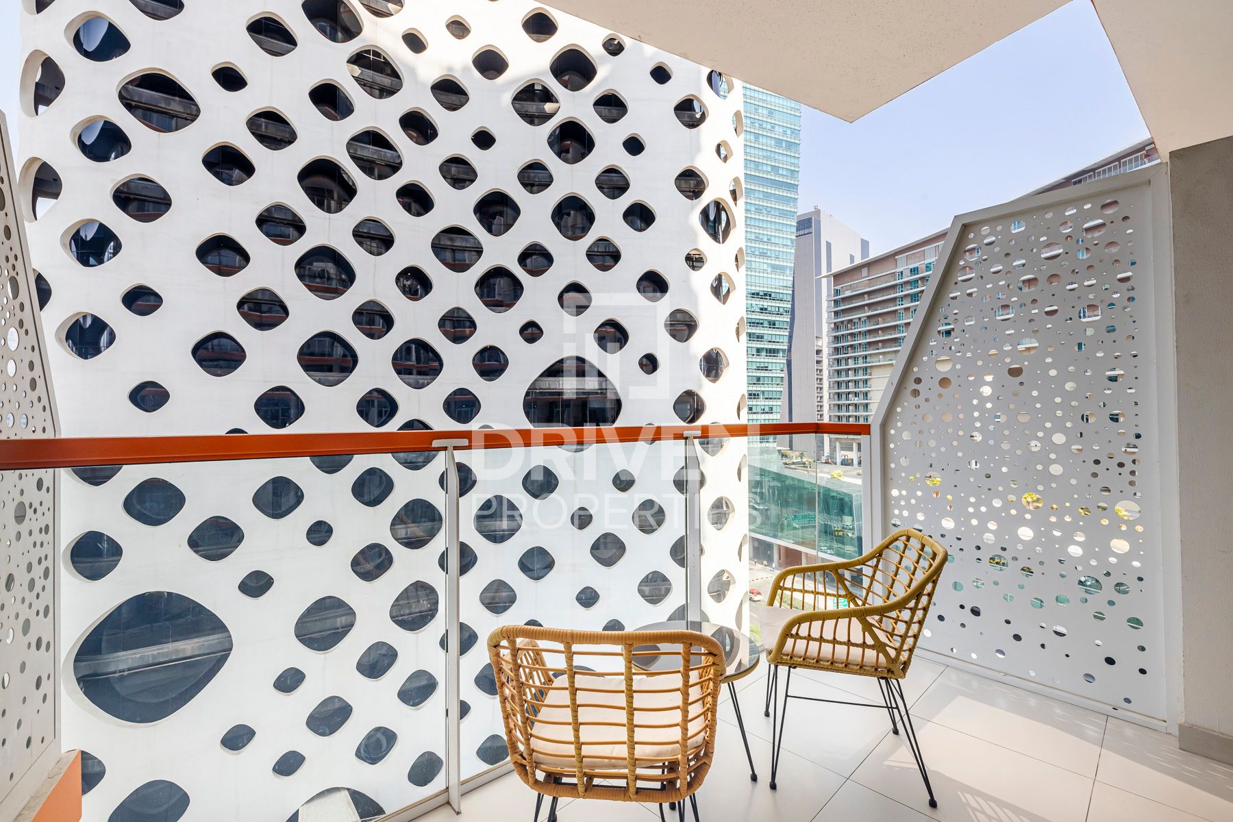 Huge Layout Canal View Furnished Apartment