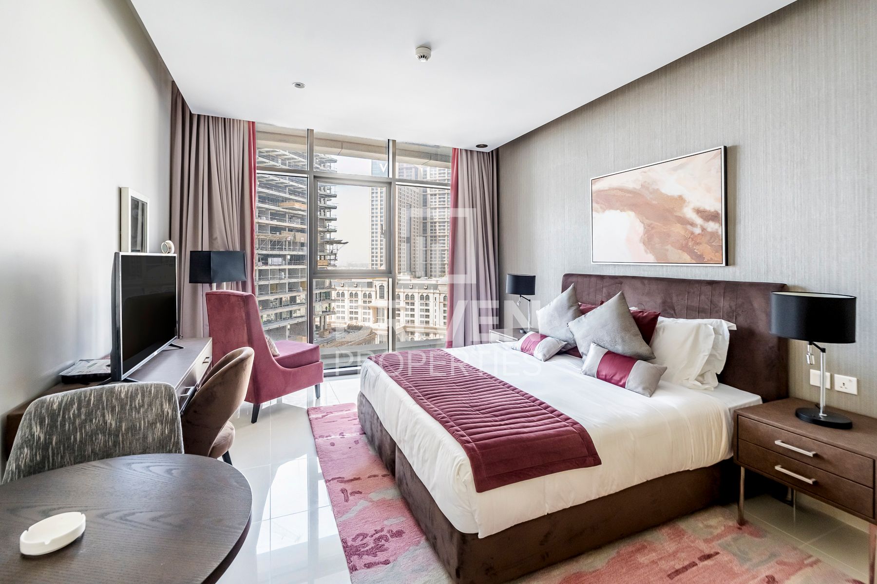 Stylish Fully Furnished Studio Vibrant Location