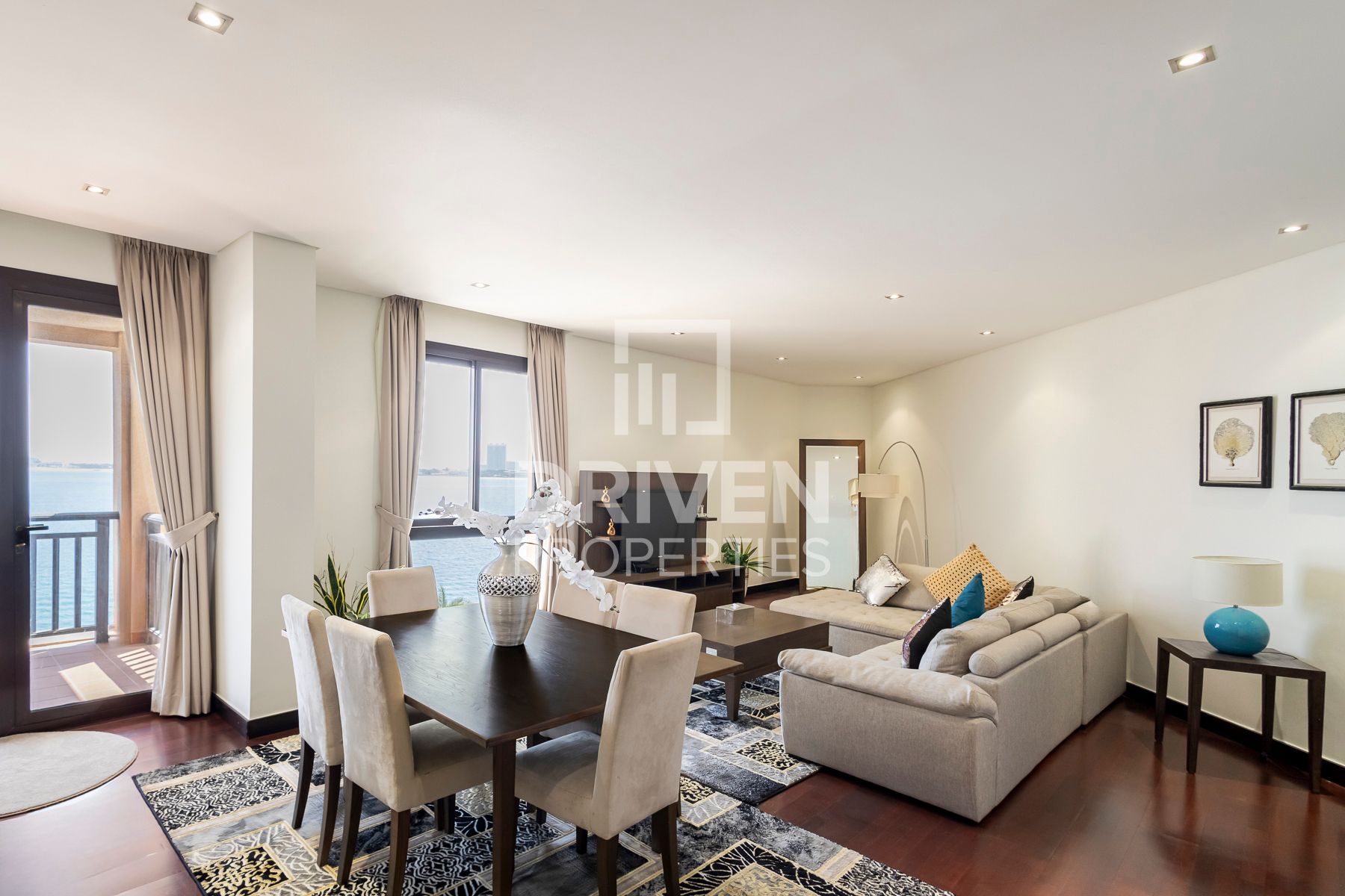 2 bedroom apartment for rent in Royal Amwaj Residence South | Luxurious and Corner Unit Fully Furnished 2 bedroom apartment for rent in Royal Amwaj Residence South. Luxurious and Corner Unit Fully Furnished