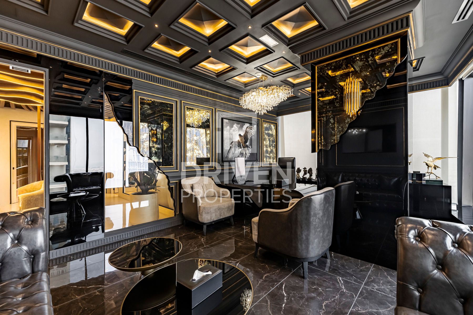 Luxurious and Fitted Canal View High Floor