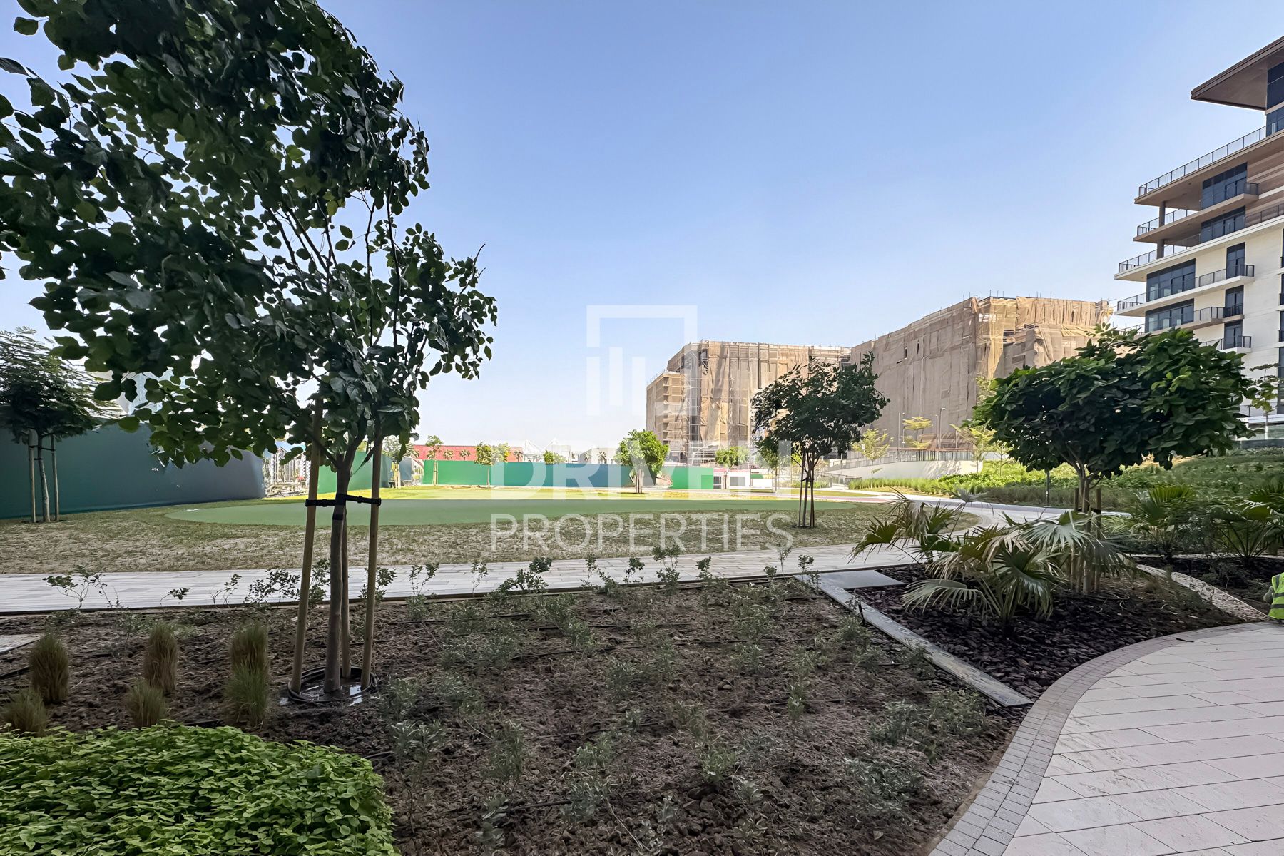 Spacious Layout Park View Genuine Resale