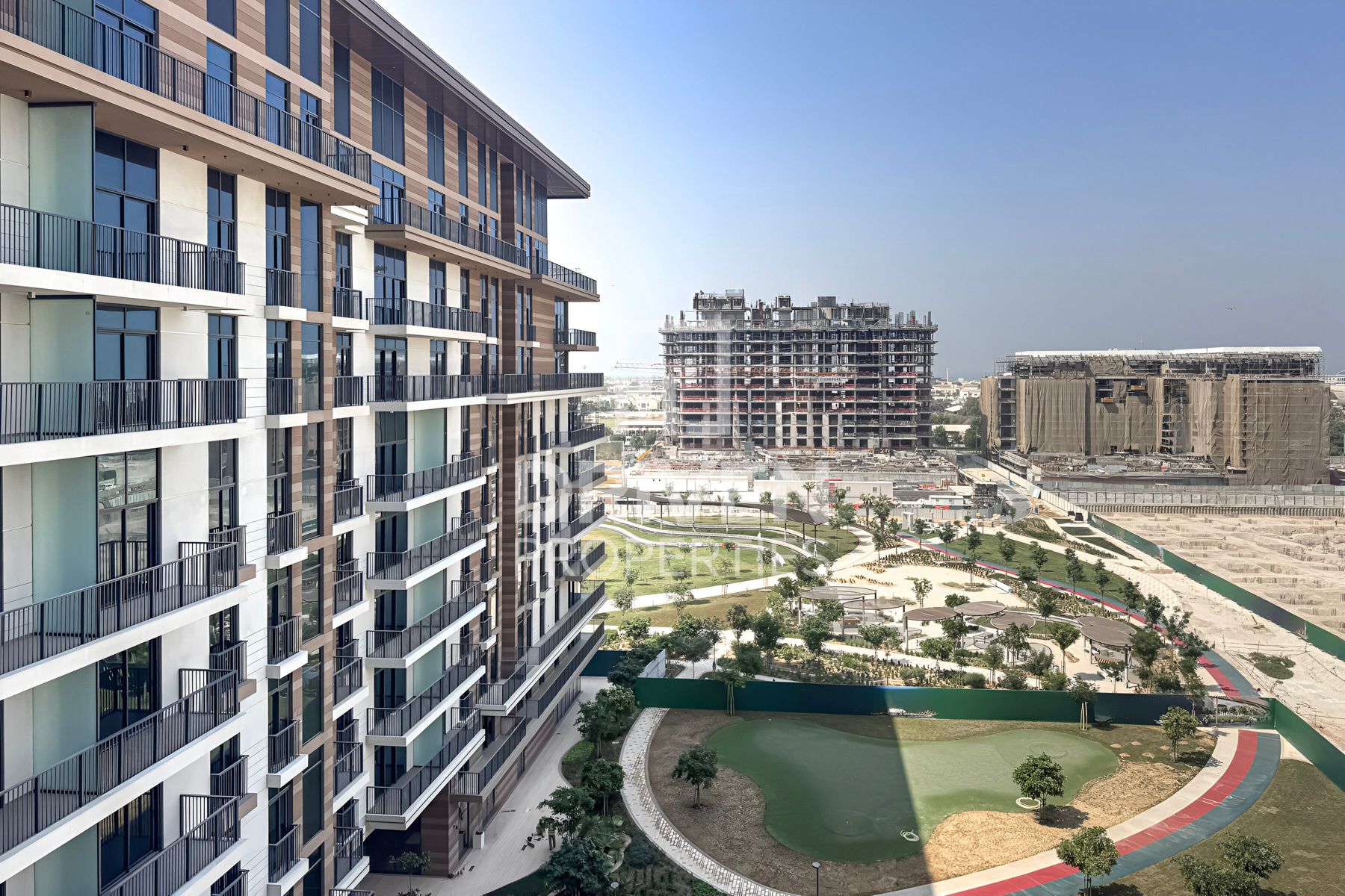 Spacious Layout Park View Genuine Resale