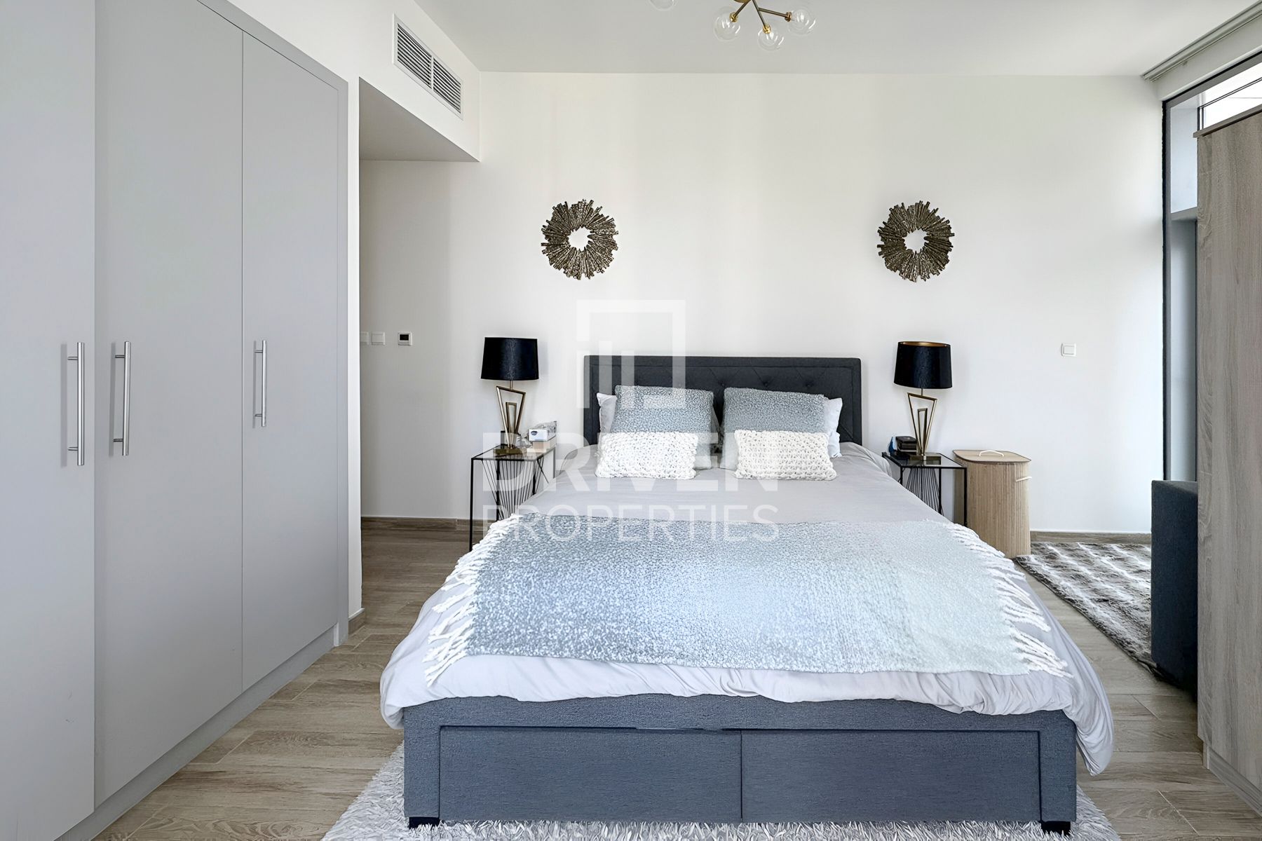 Fully Furnished Modern Living Prime Location