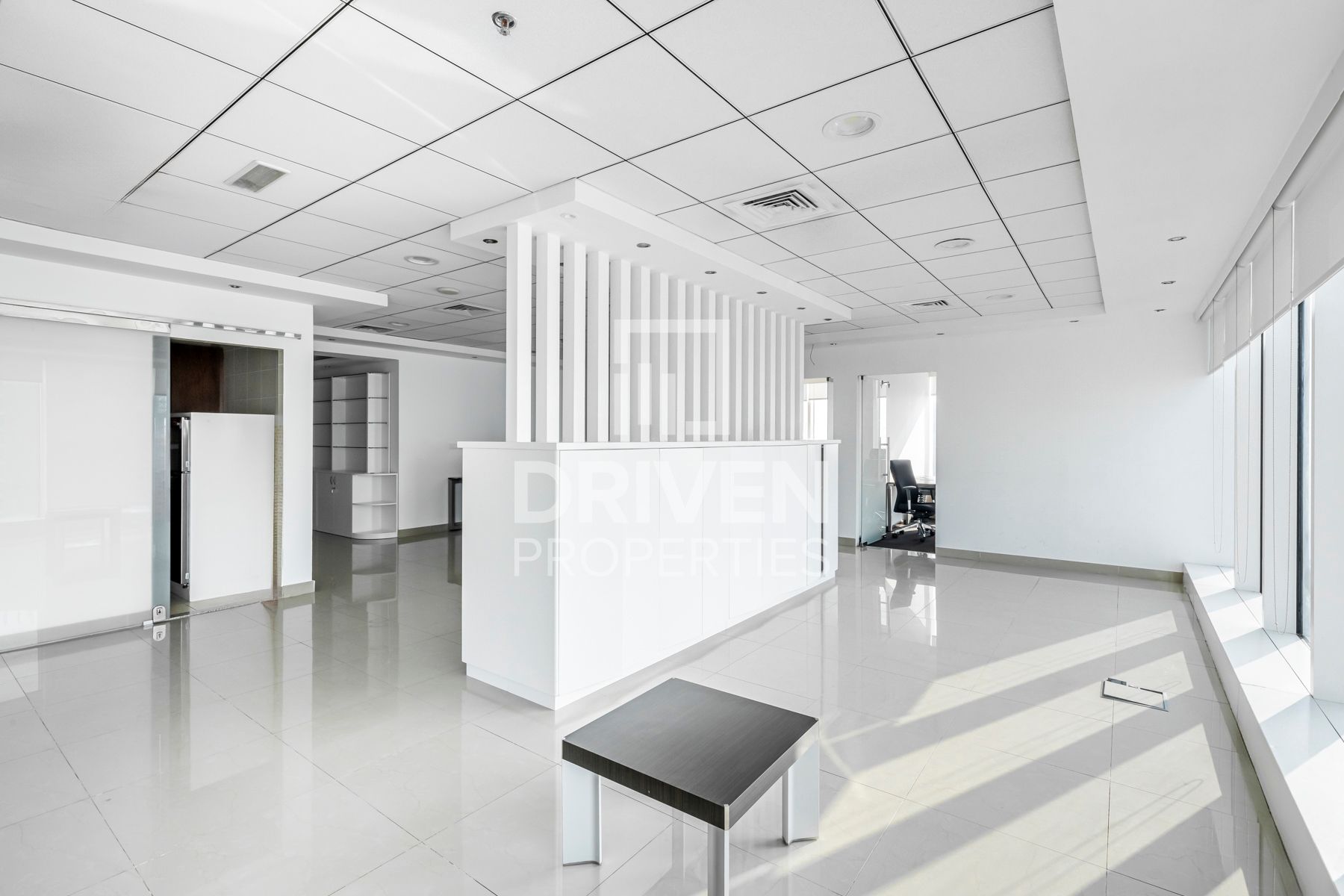 Vacant Now Private Office Close to Metro