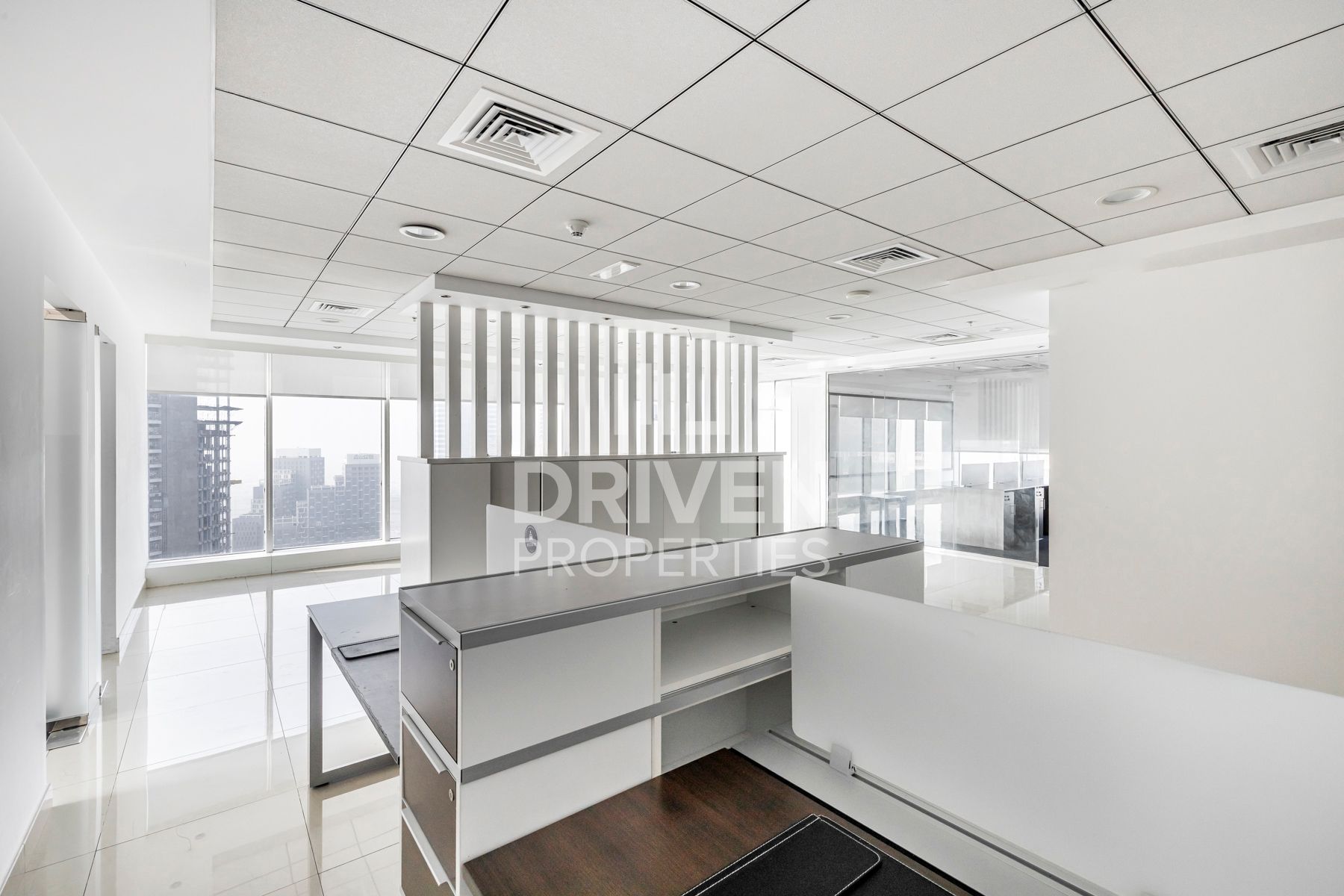 Vacant Now Private Office Close to Metro