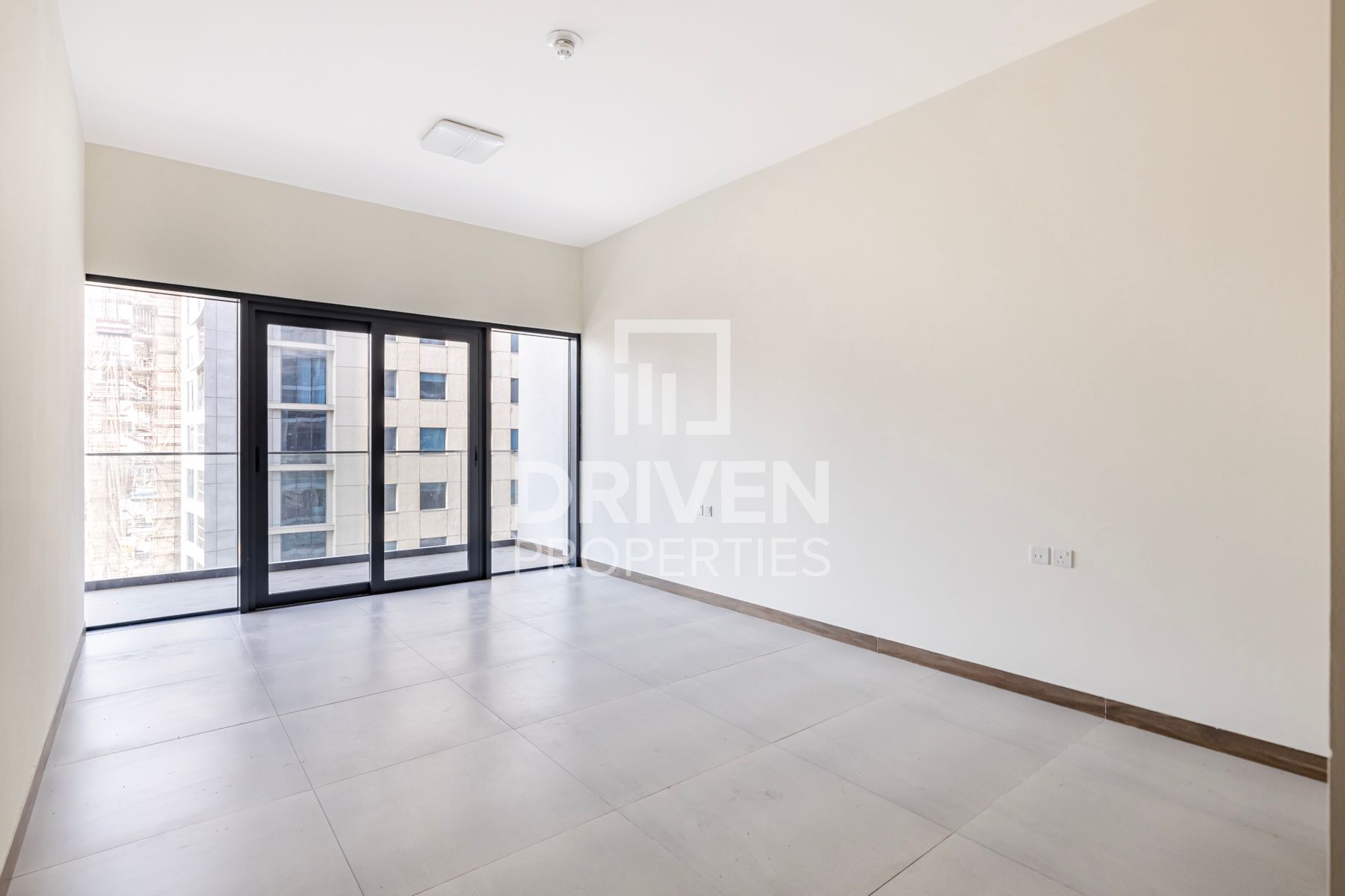 Modern Design Spacious Layout Prime Location