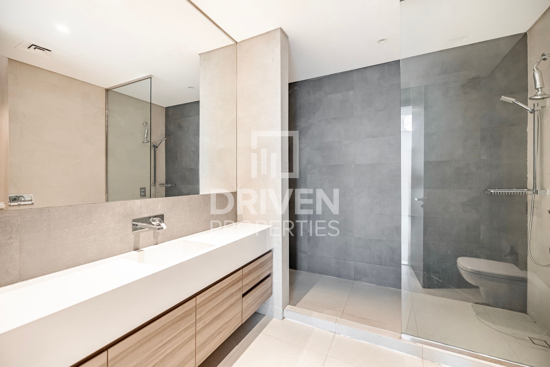 Modern Design Spacious Layout Prime Location