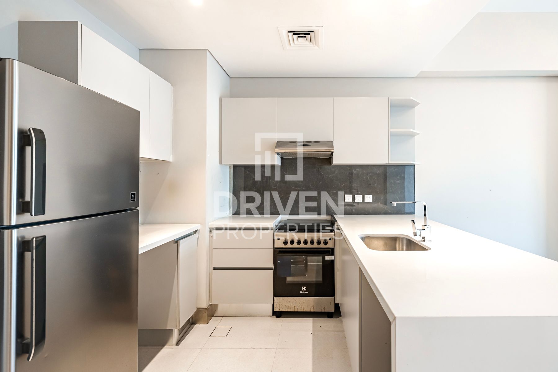 Modern Design Spacious Layout Prime Location