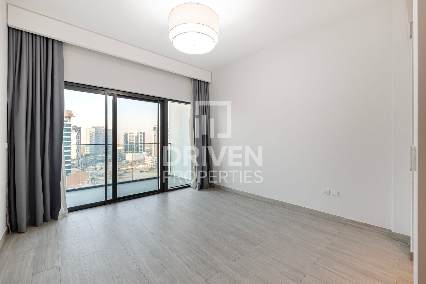 Modern Design Spacious Layout Prime Location