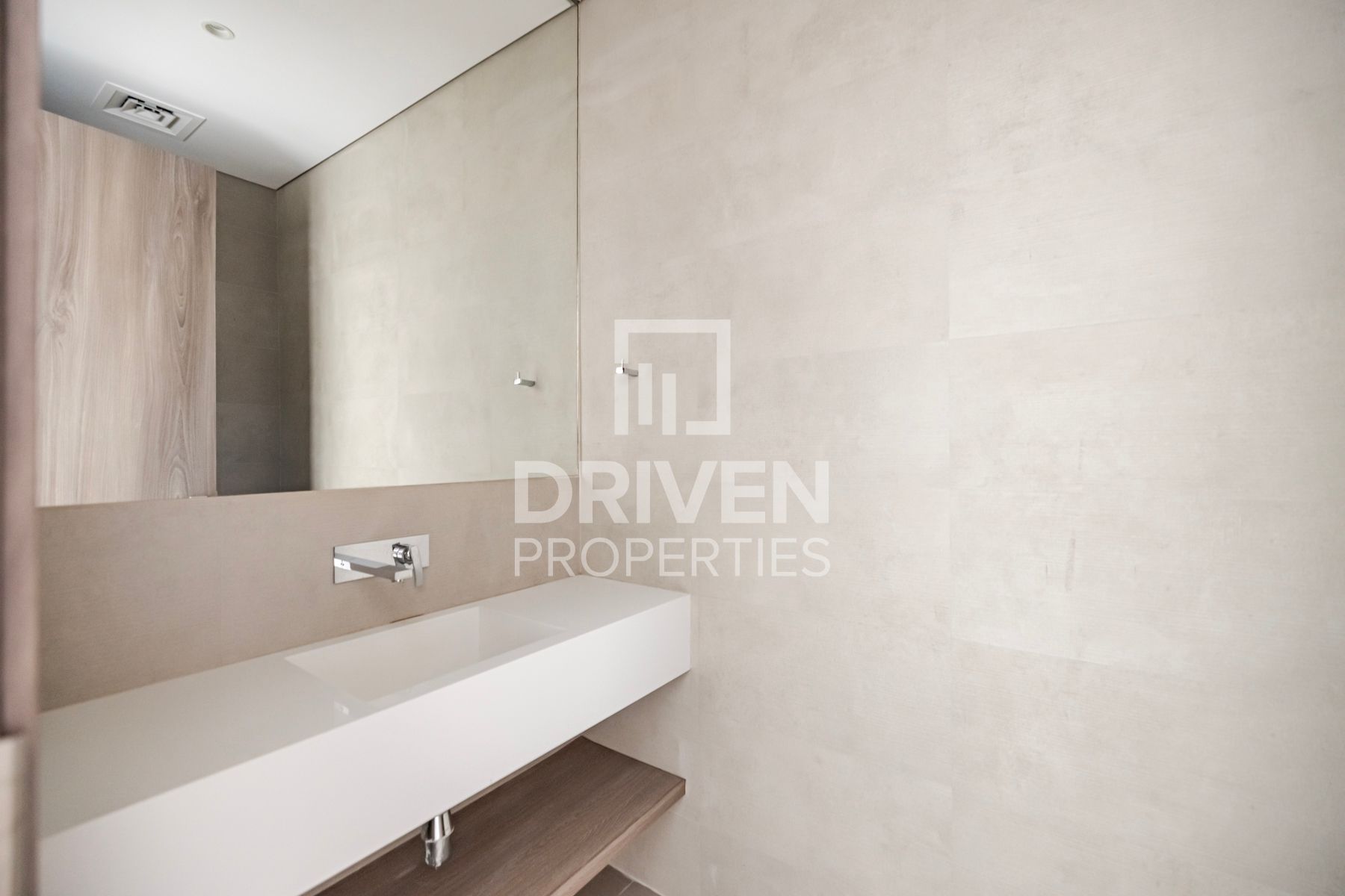 Modern Design Spacious Layout Prime Location