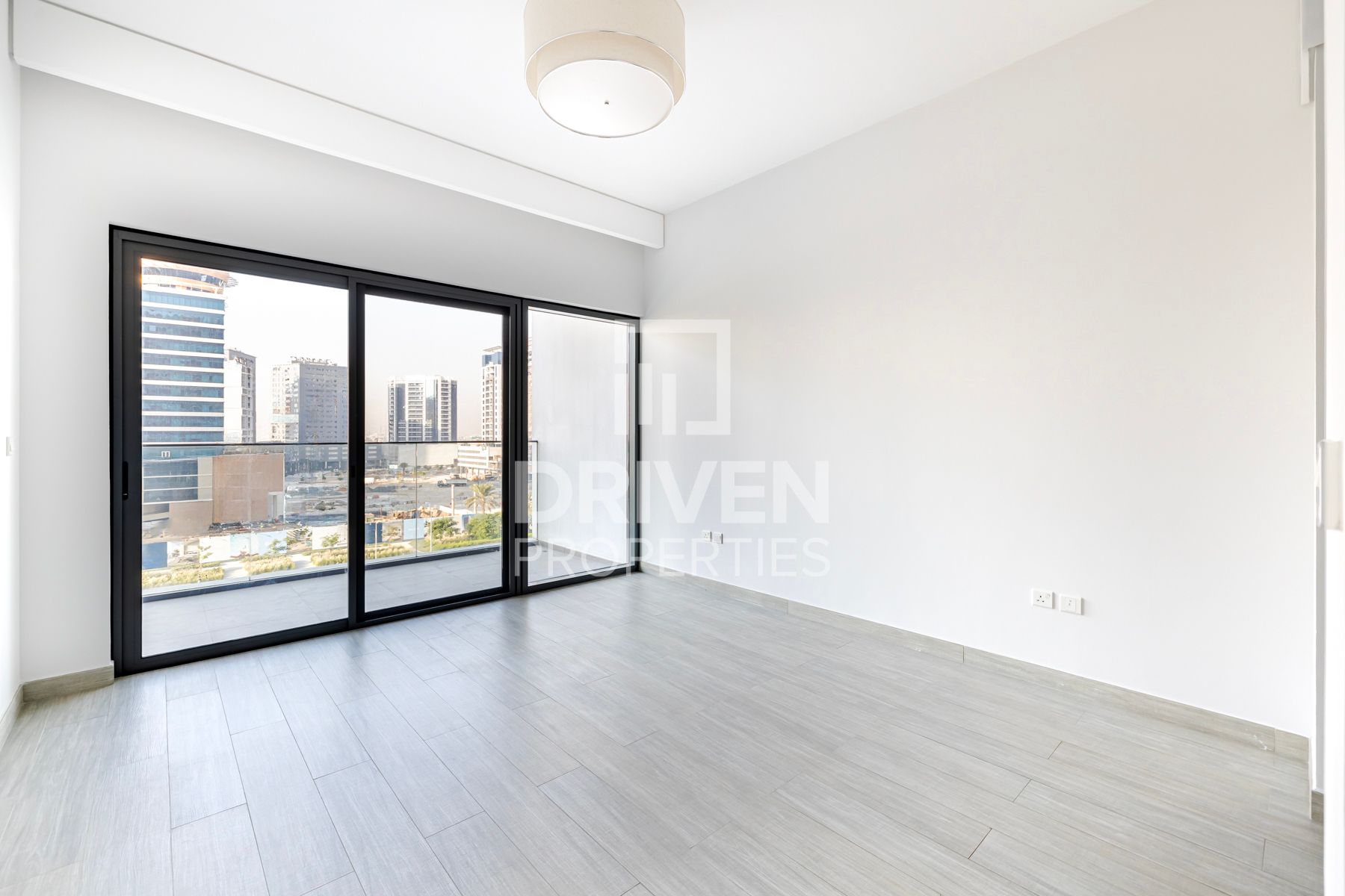 Modern Design Spacious Layout Prime Location