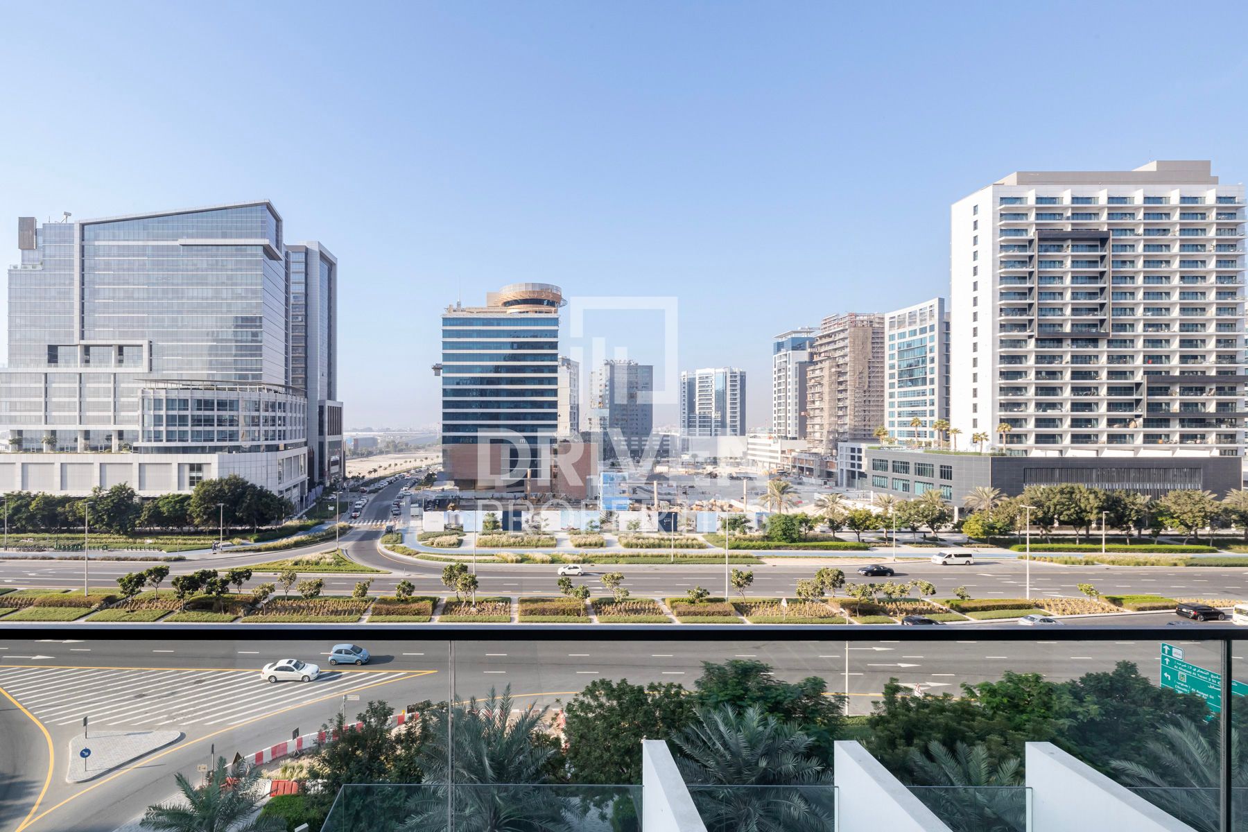 Modern Design Spacious Layout Prime Location