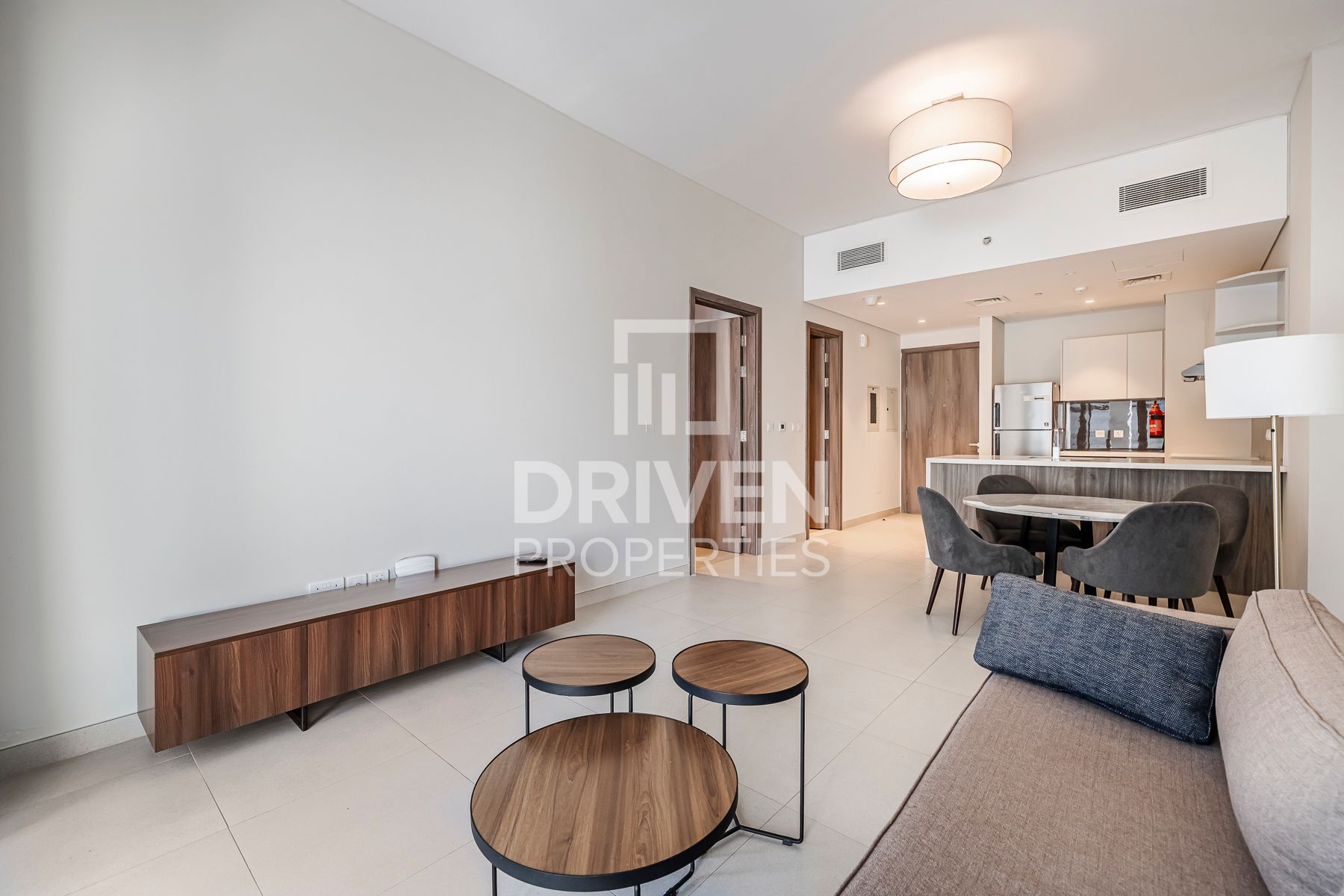 Modern Design Spacious Layout Prime Location