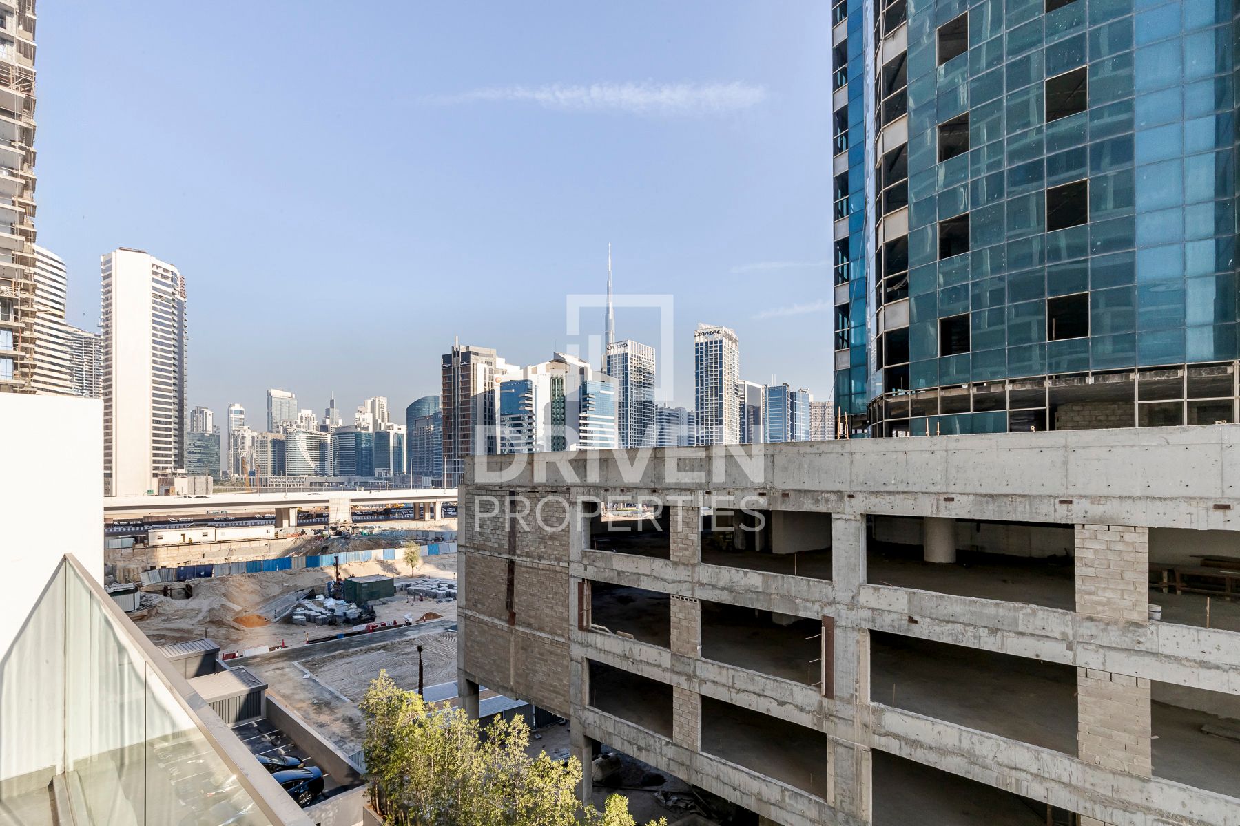 Modern Design Spacious Layout Prime Location