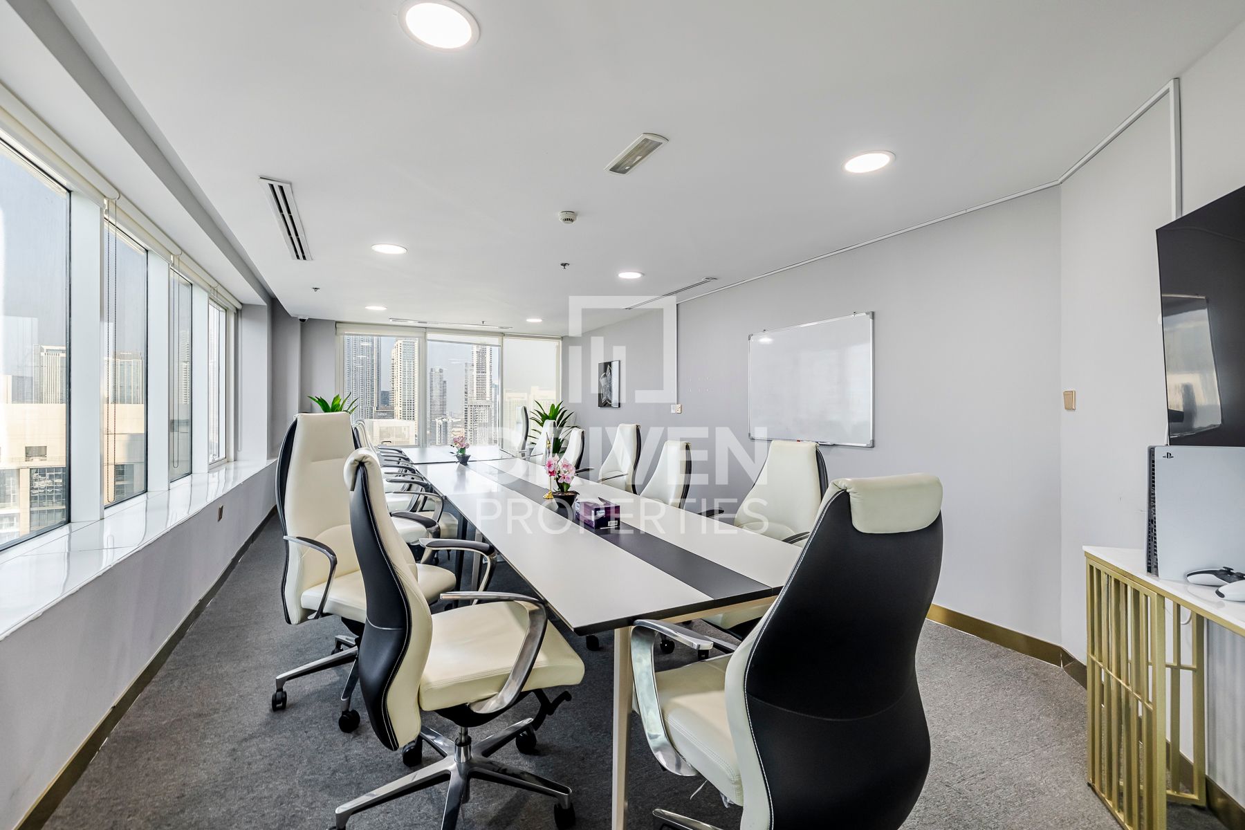 Combined High Floor Fitted Office Prime Location