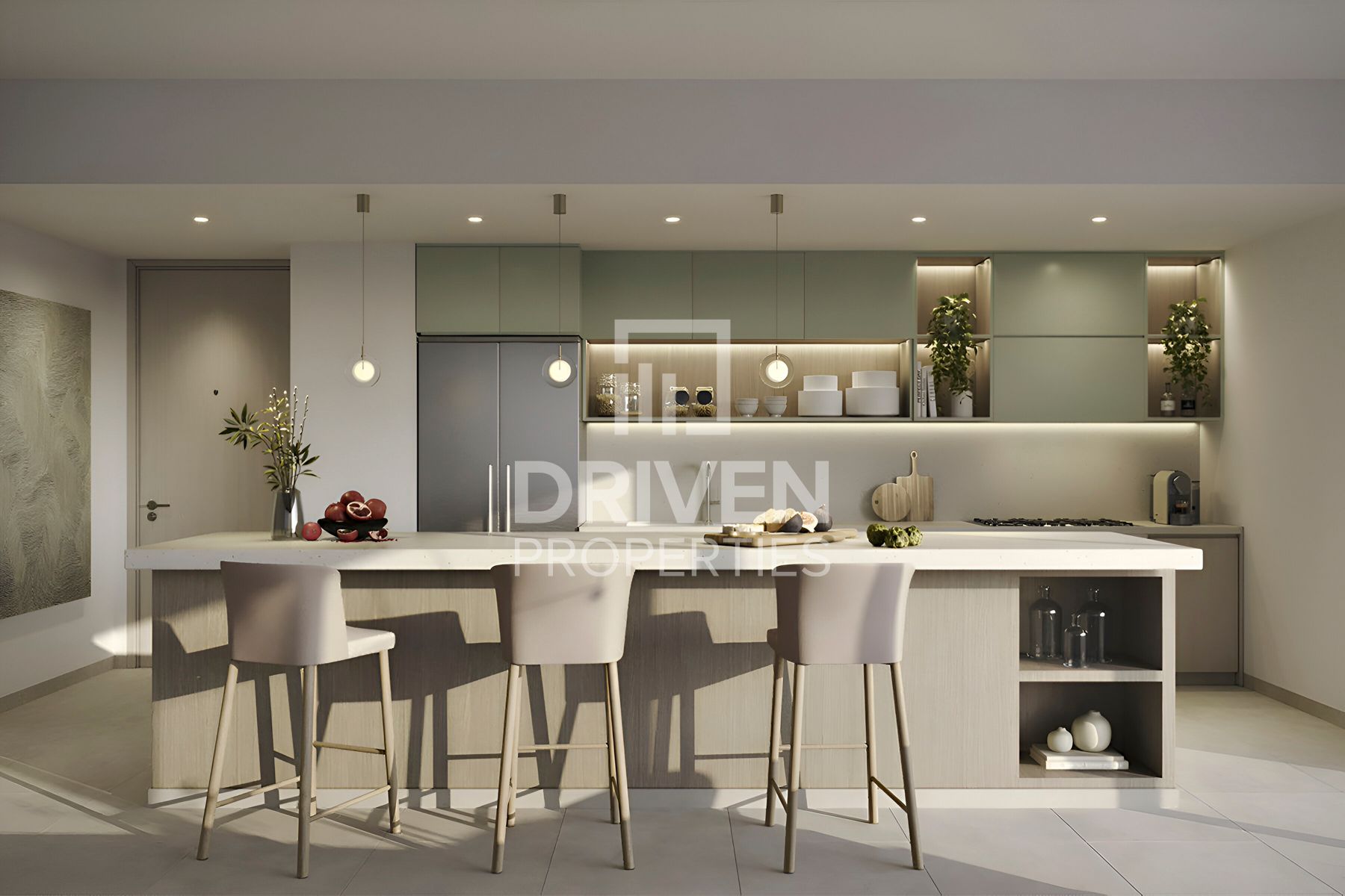 Luxurious Living Prime location Sea View