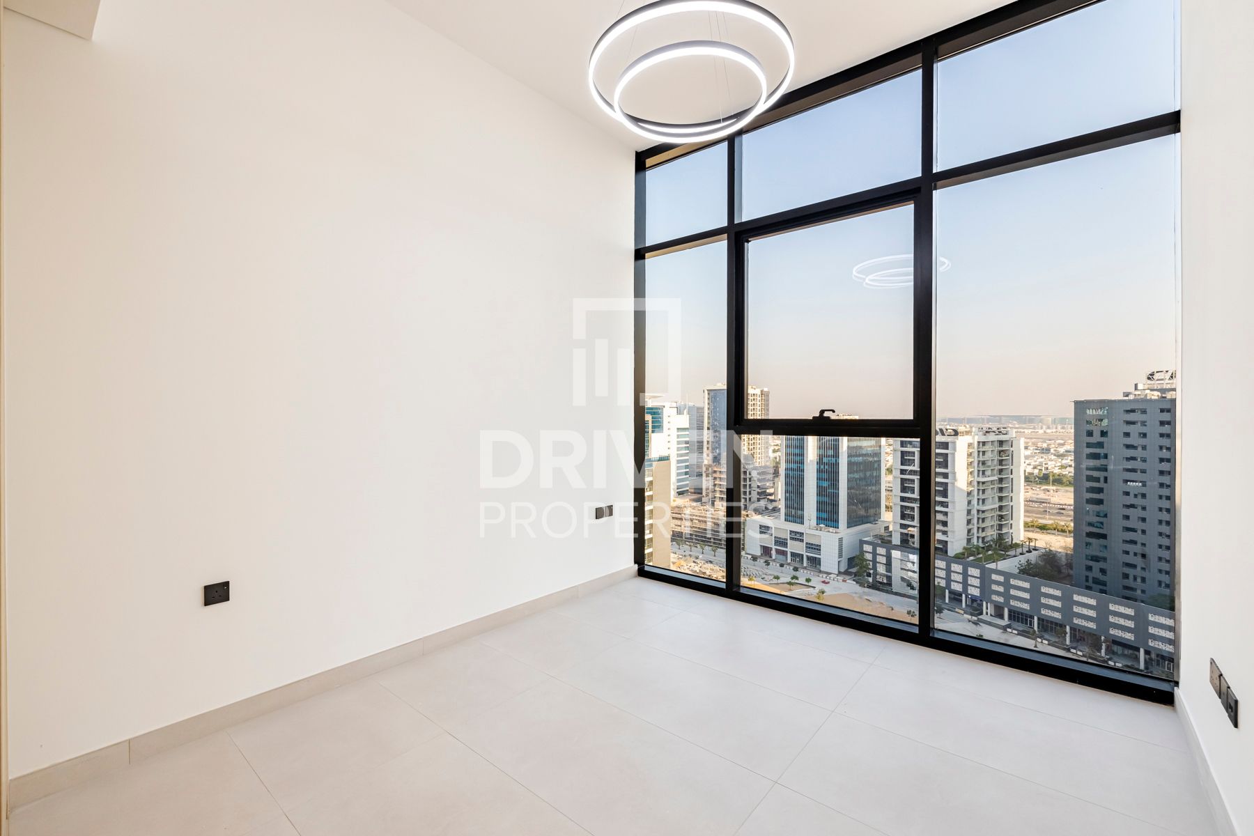 Multiple Unit 1 month Free Rent Elegant Finish