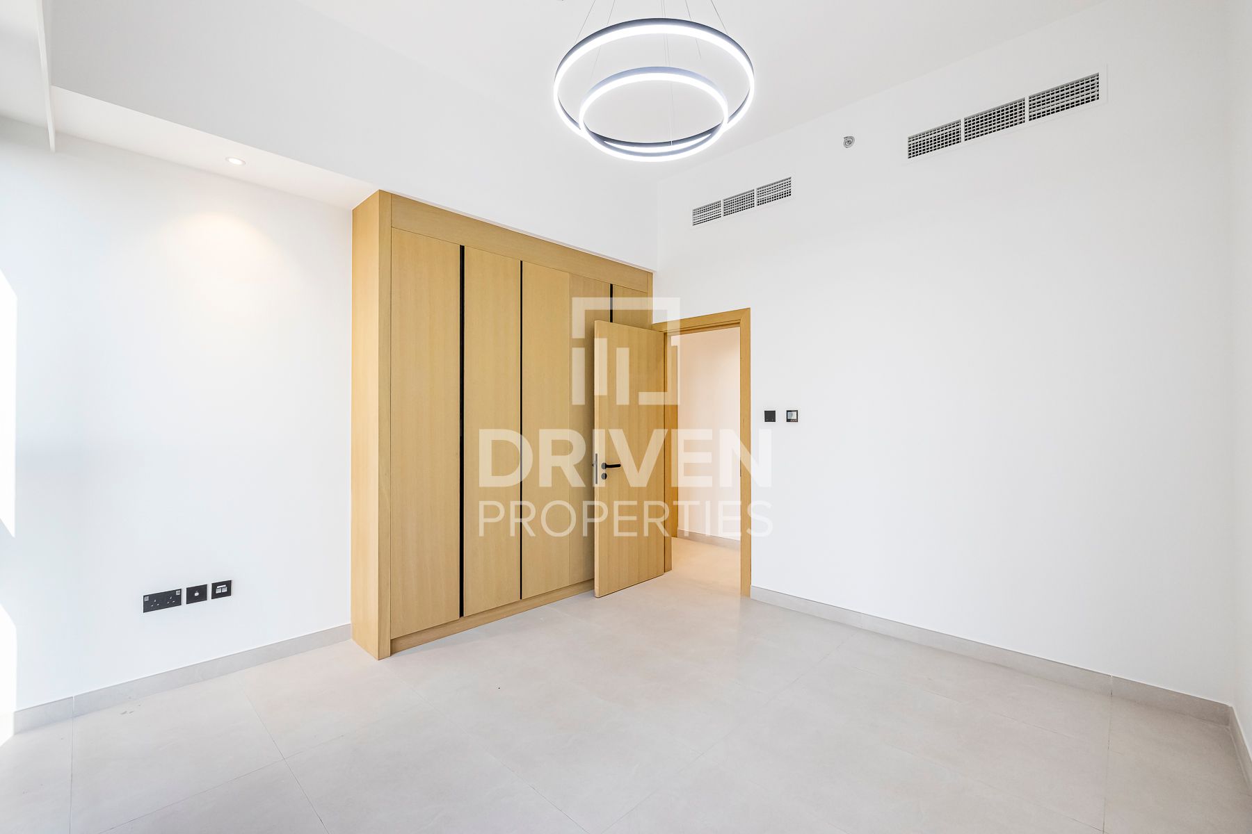 Spacious Amazing Location 1 month Rent Free