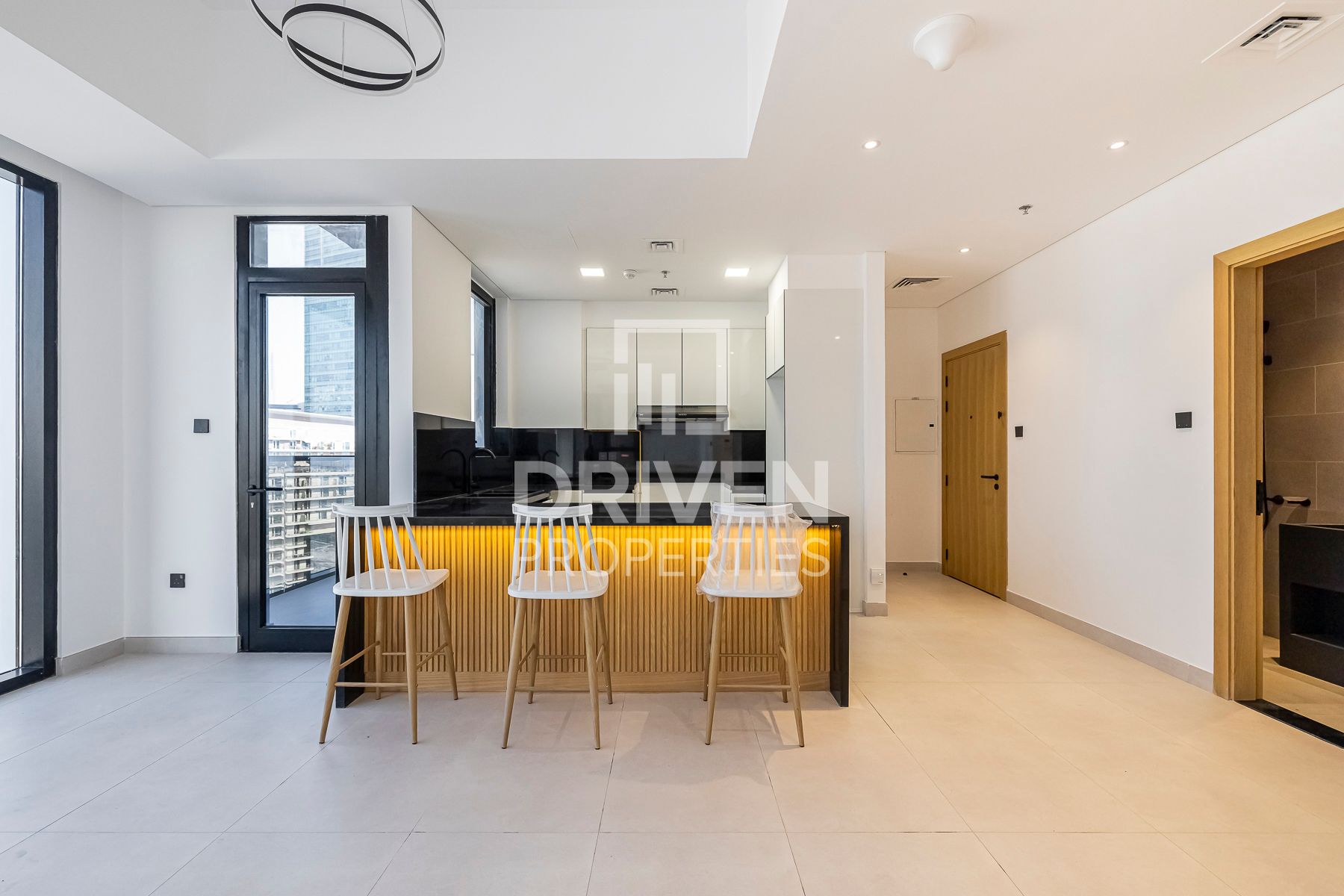 Brand New 1 Month Rent Free Plus Maids