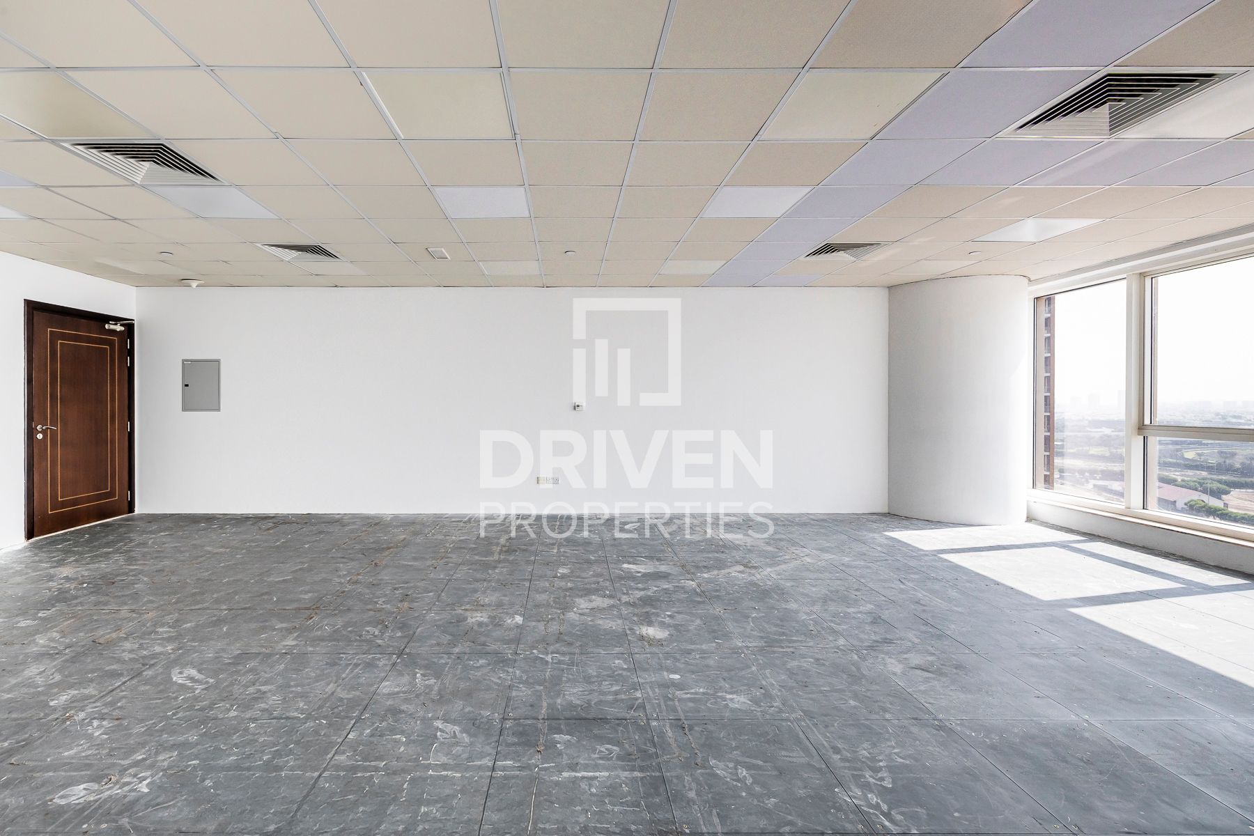 Fitted Office Space Vacant Race Course View