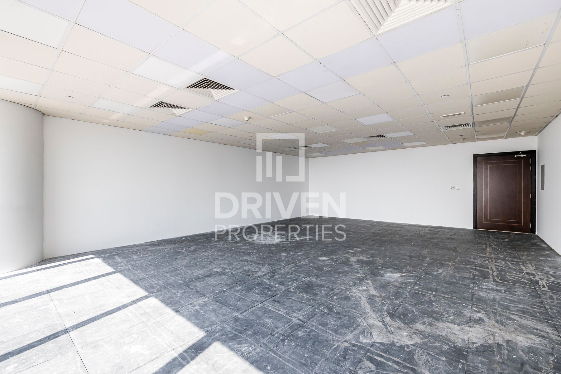 Fitted Office Space Vacant Race Course View