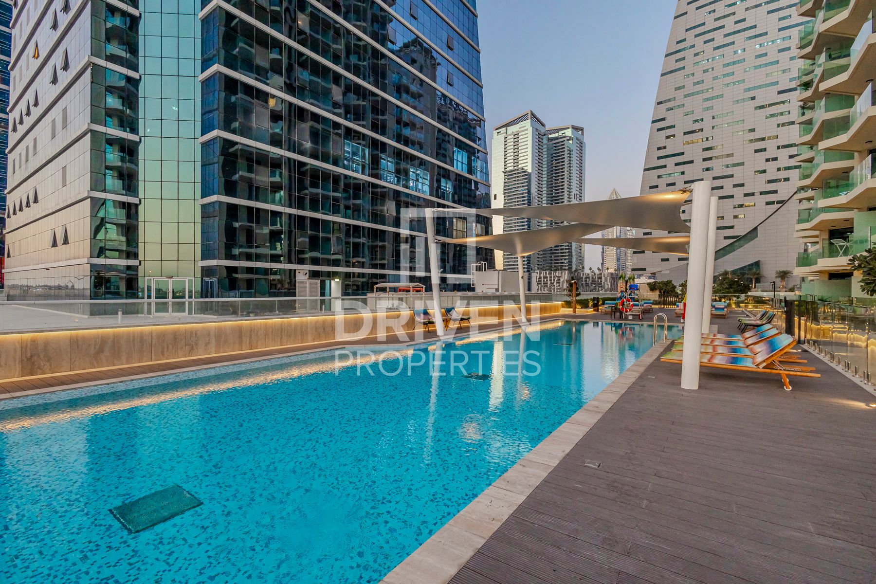 Fully Furnished Brand New Unit Vacant