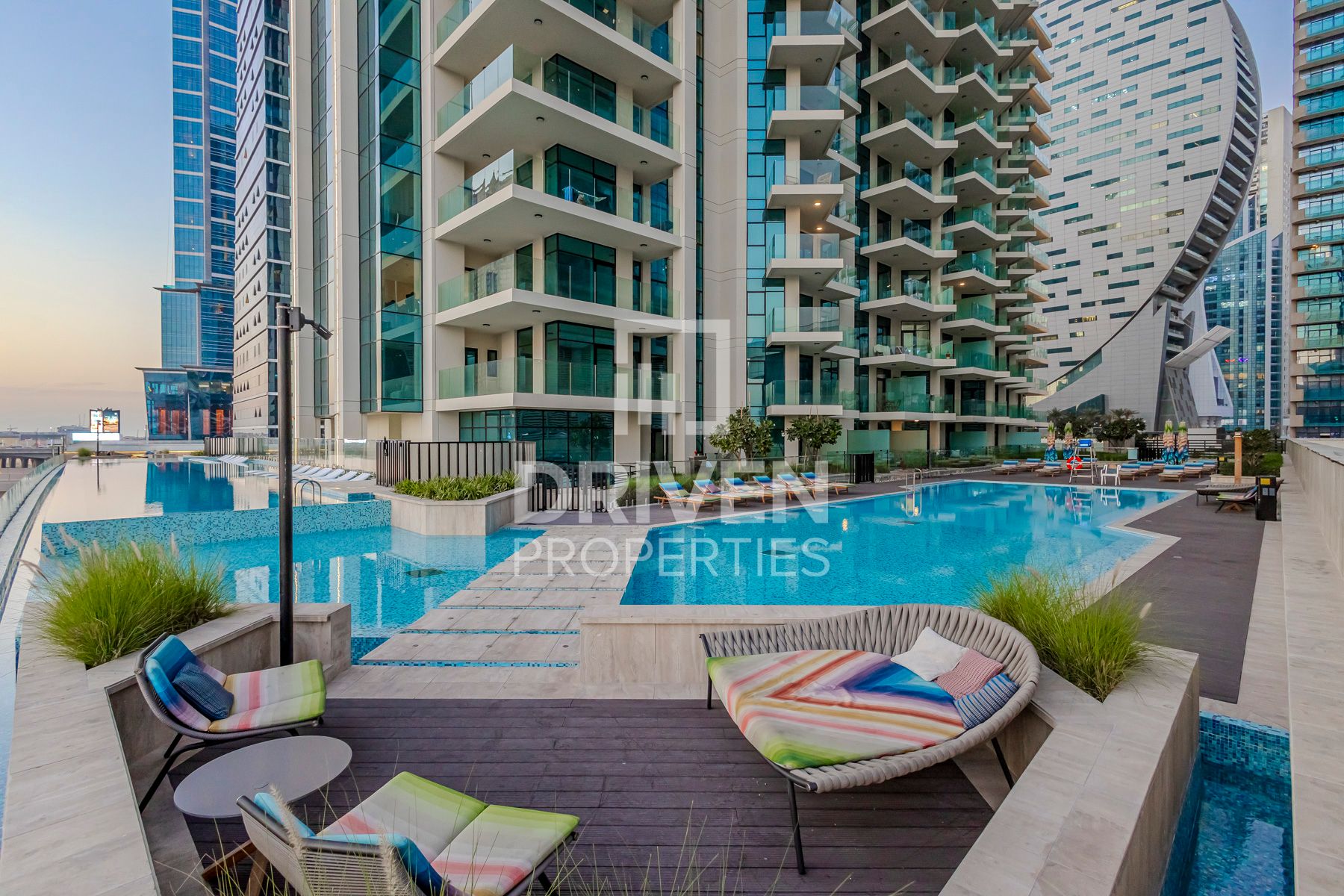 Fully Furnished Brand New Unit Vacant