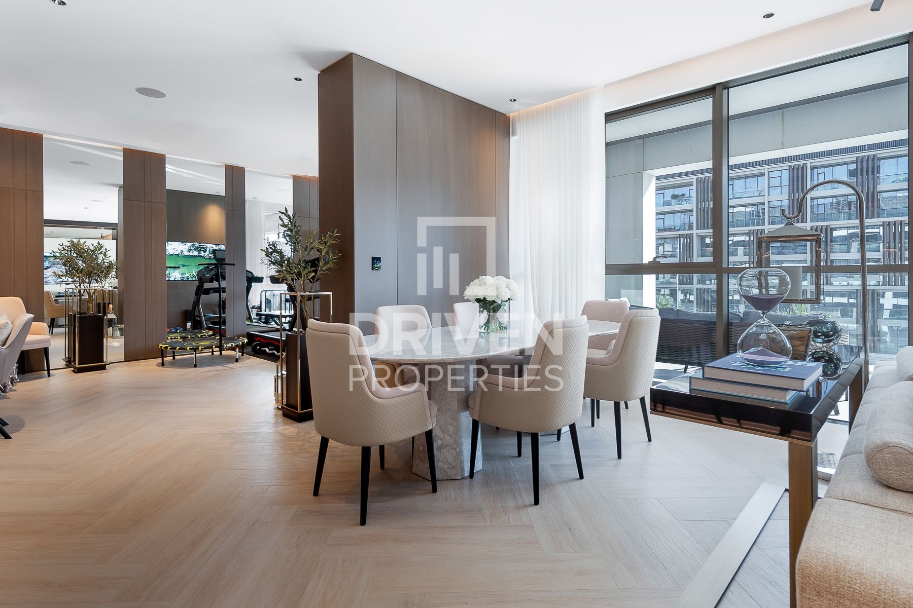 Designer Smart Home Luxury Upgraded Burj Views
