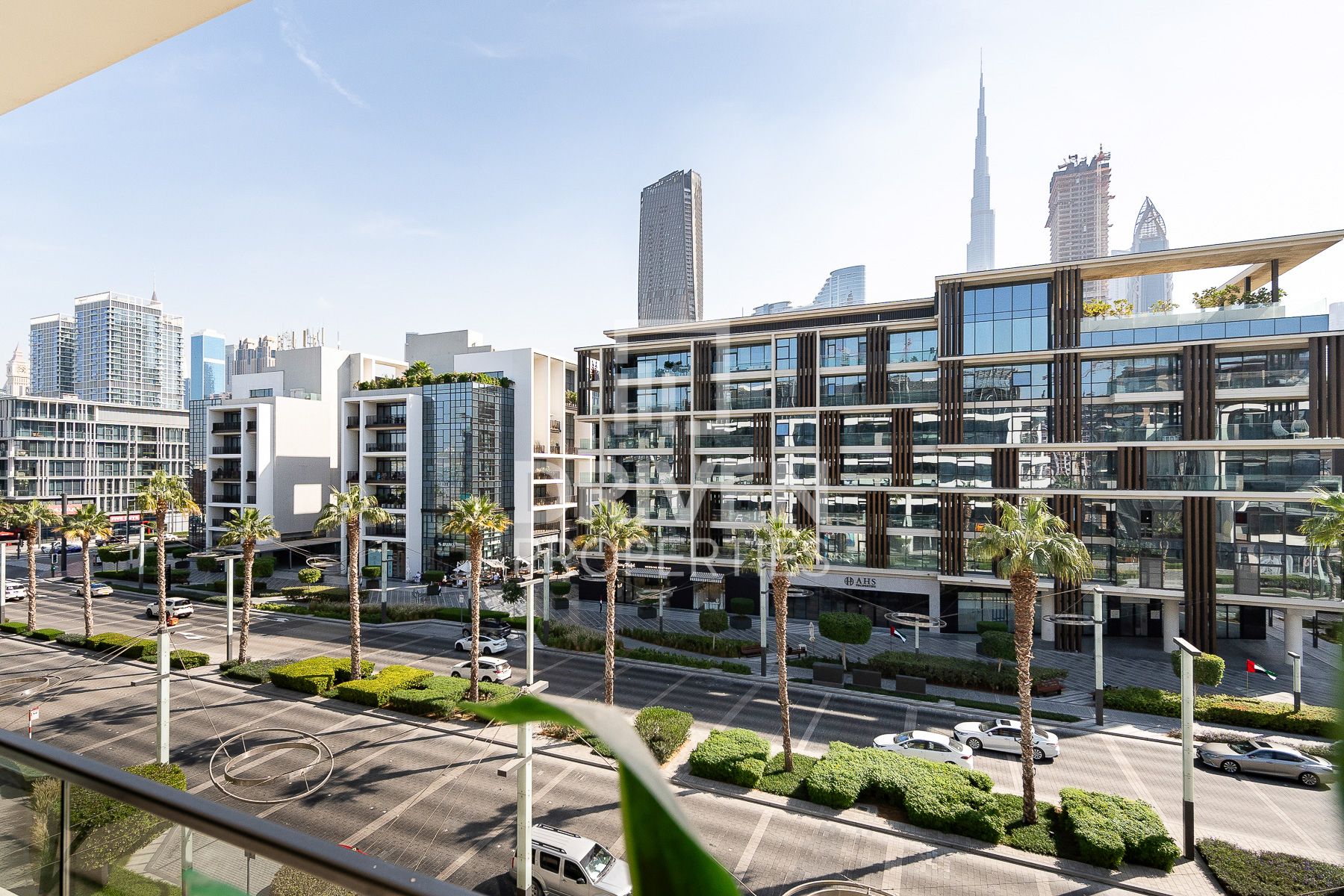 Designer Smart Home Luxury Upgraded Burj Views