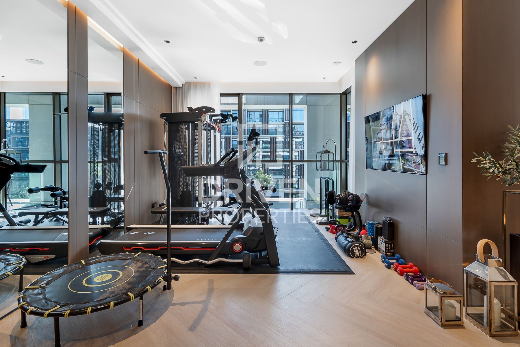 Designer Smart Home Luxury Upgraded Burj Views