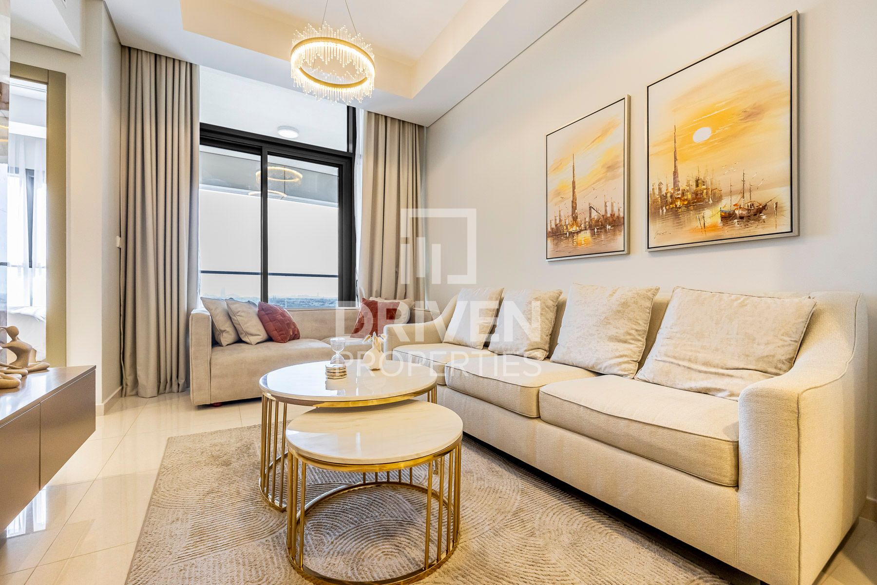 Vacant and Stunning Apartment Fully Furnished