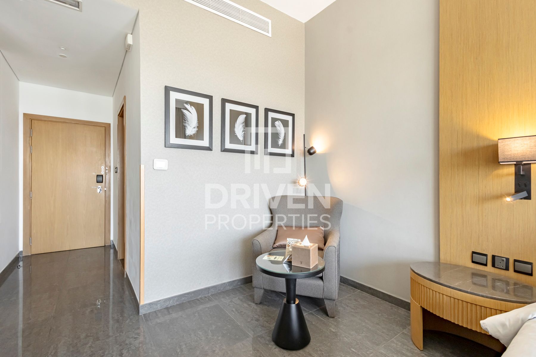 Investors Deal High ROI Prime Location