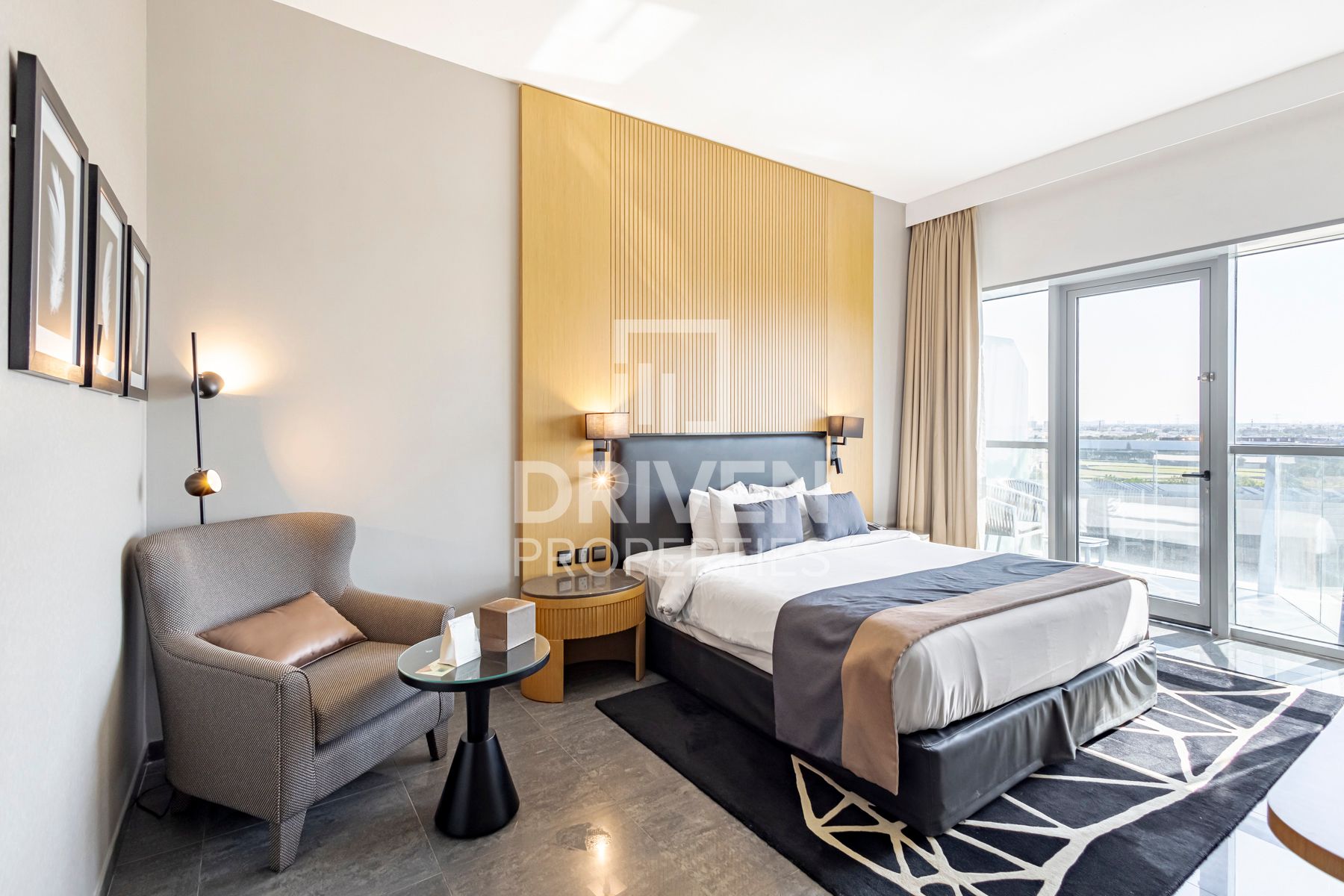 Investors Deal High ROI Prime Location