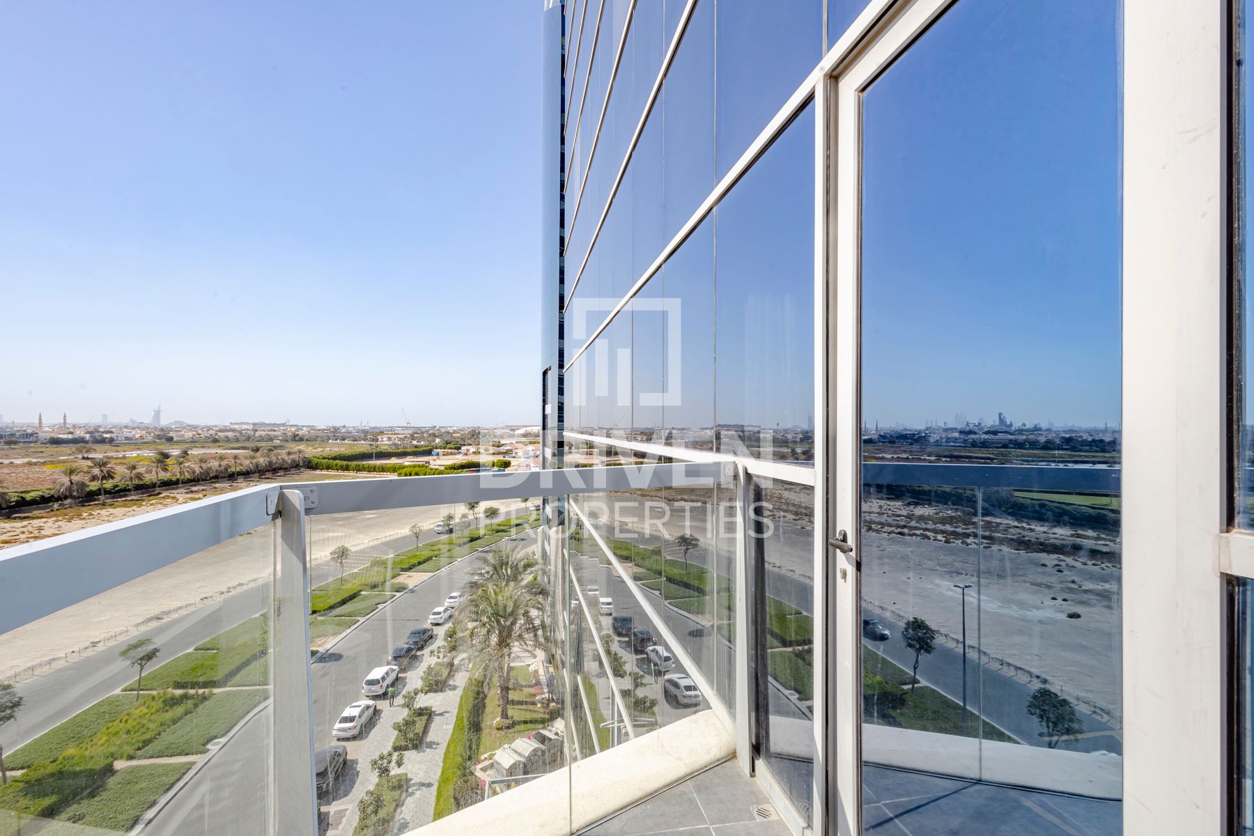 Investors Deal High ROI Prime Location